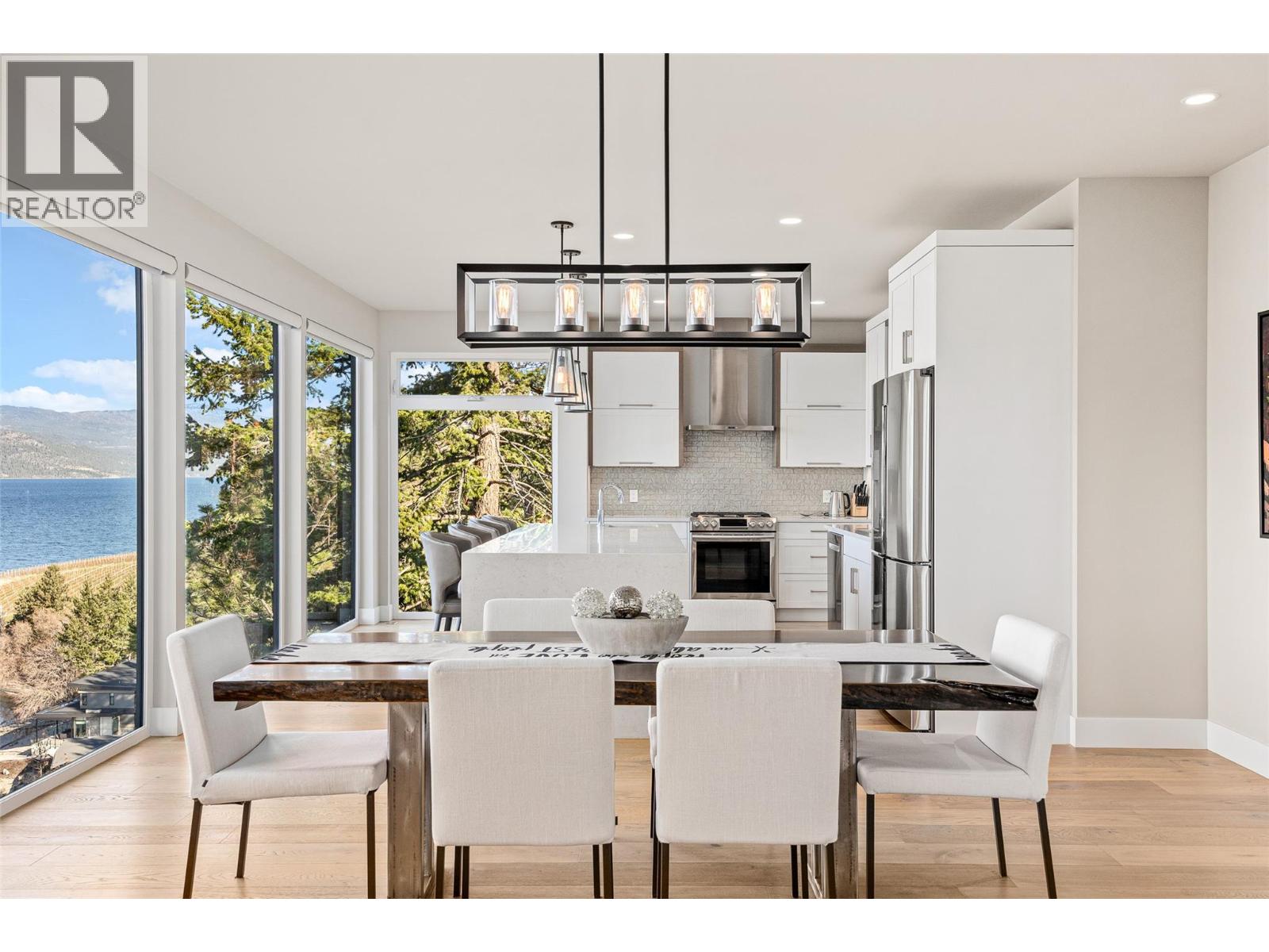  1528 Marble Ledge Drive, Lake Country