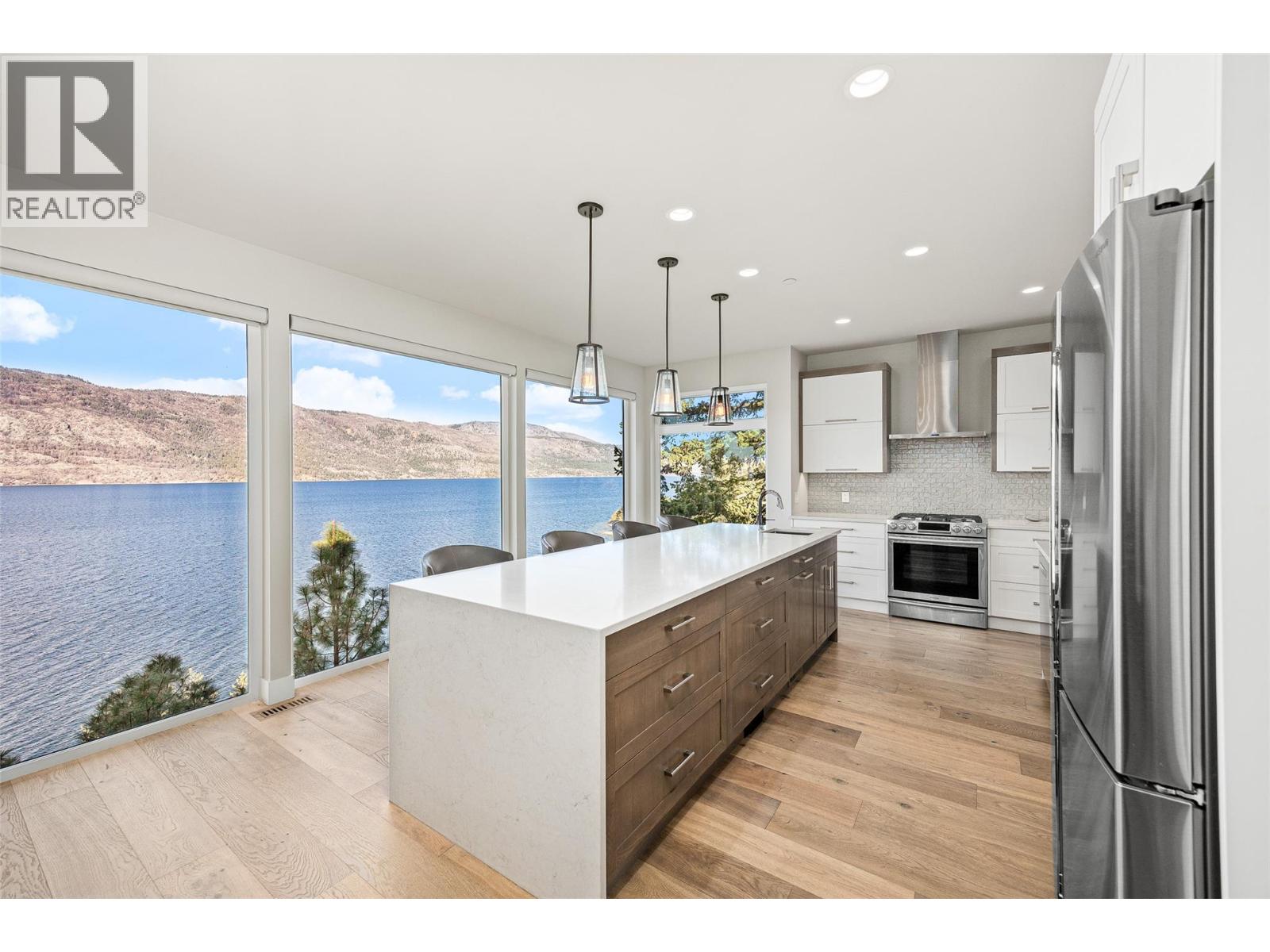  1528 Marble Ledge Drive, Lake Country