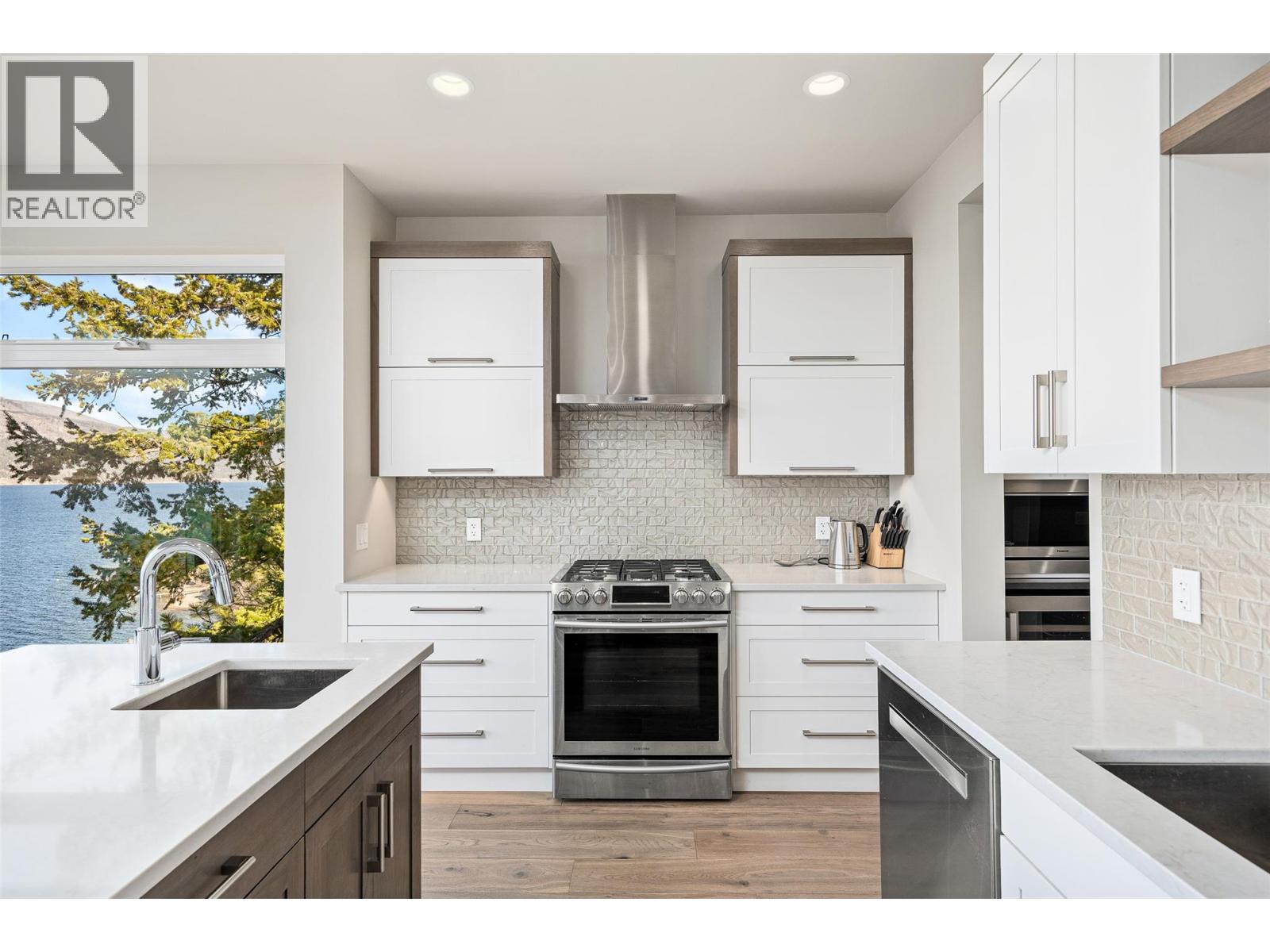  1528 Marble Ledge Drive, Lake Country