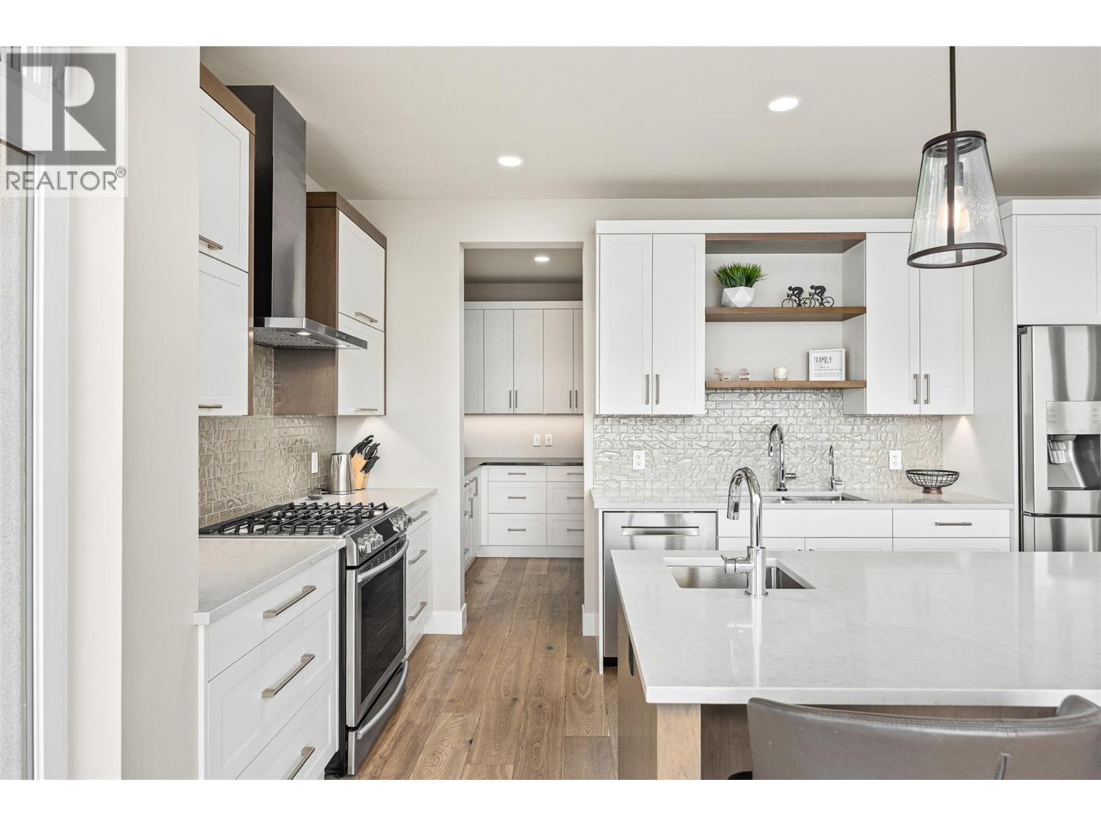  1528 Marble Ledge Drive, Lake Country