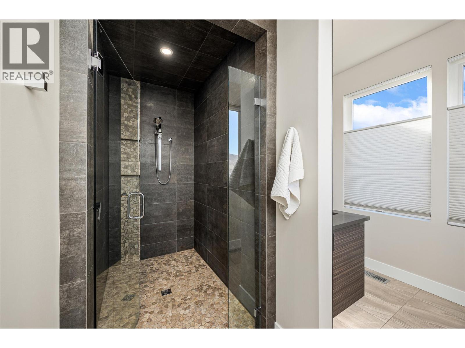  1528 Marble Ledge Drive, Lake Country