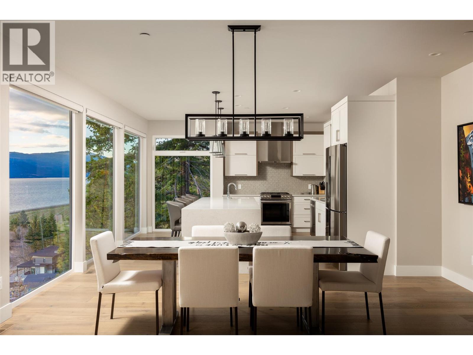  1528 Marble Ledge Drive, Lake Country