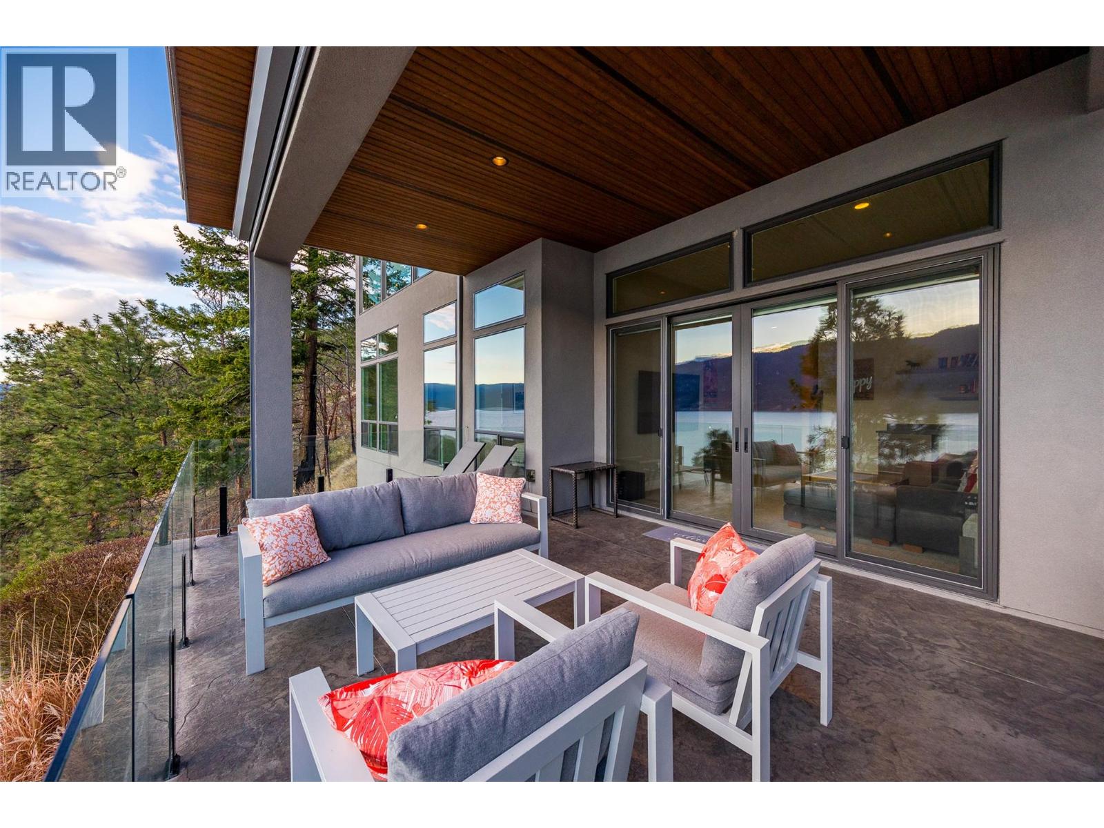  1528 Marble Ledge Drive, Lake Country