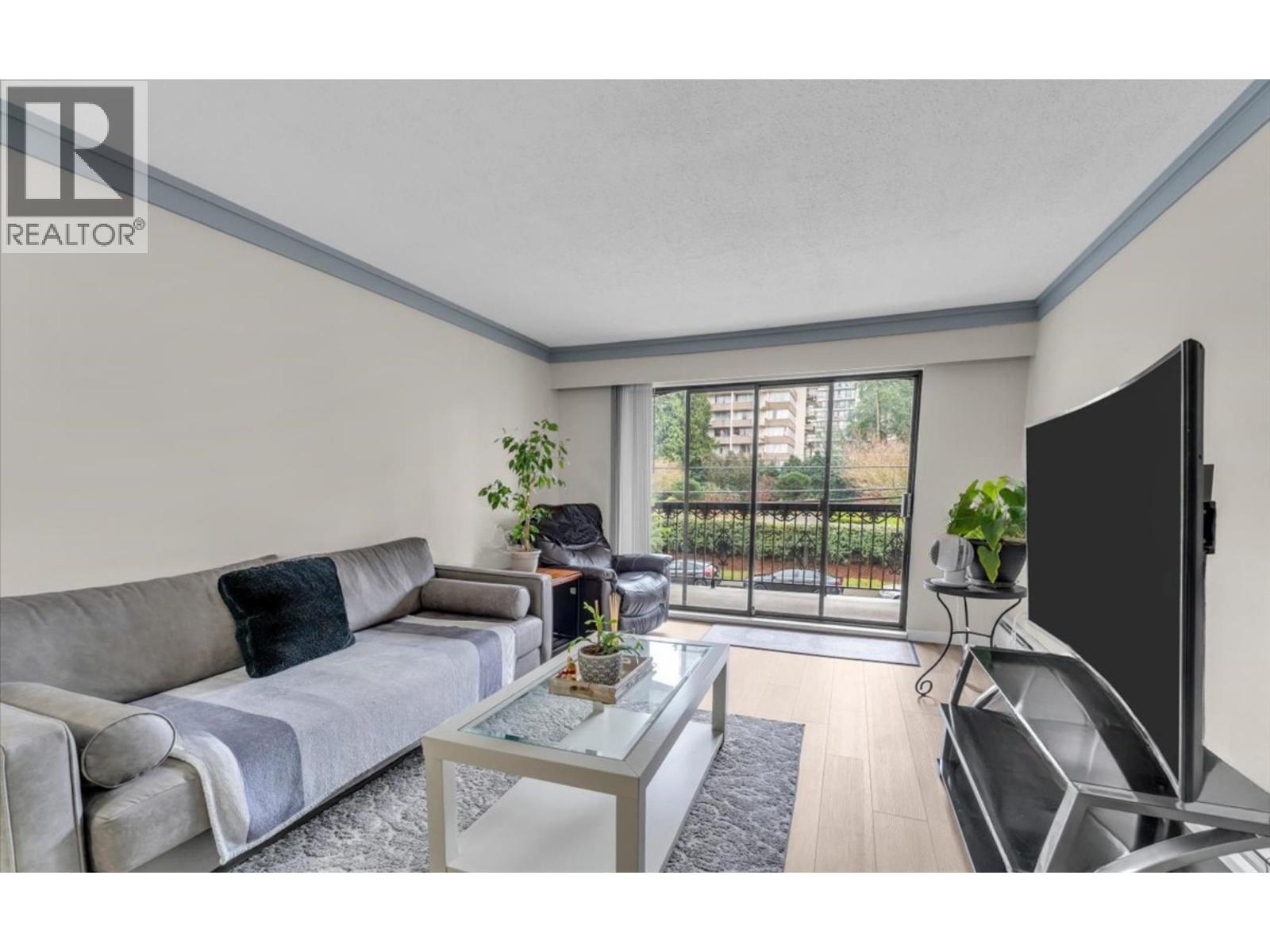 208 707 HAMILTON STREET, New Westminster