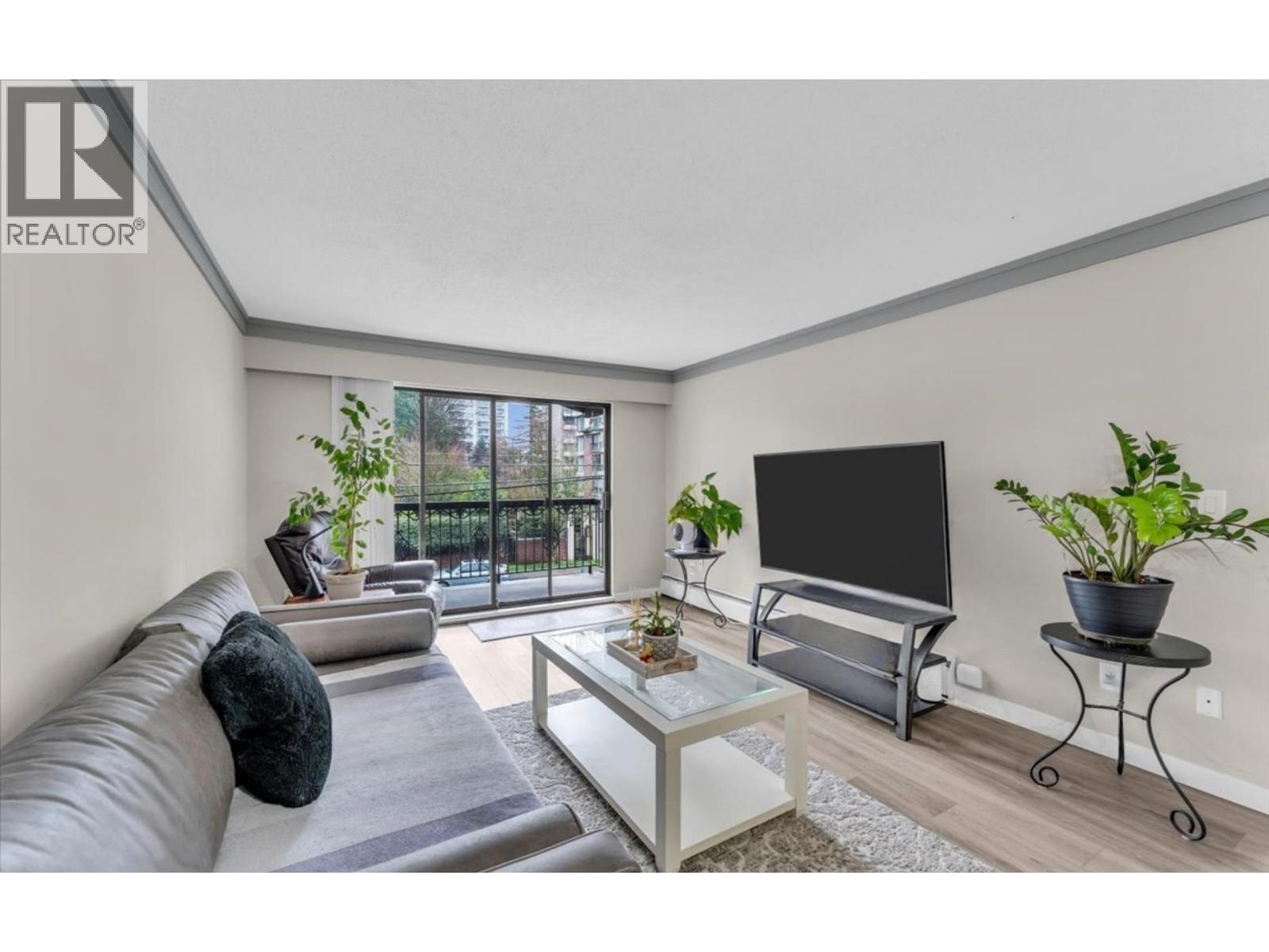 208 707 HAMILTON STREET, New Westminster