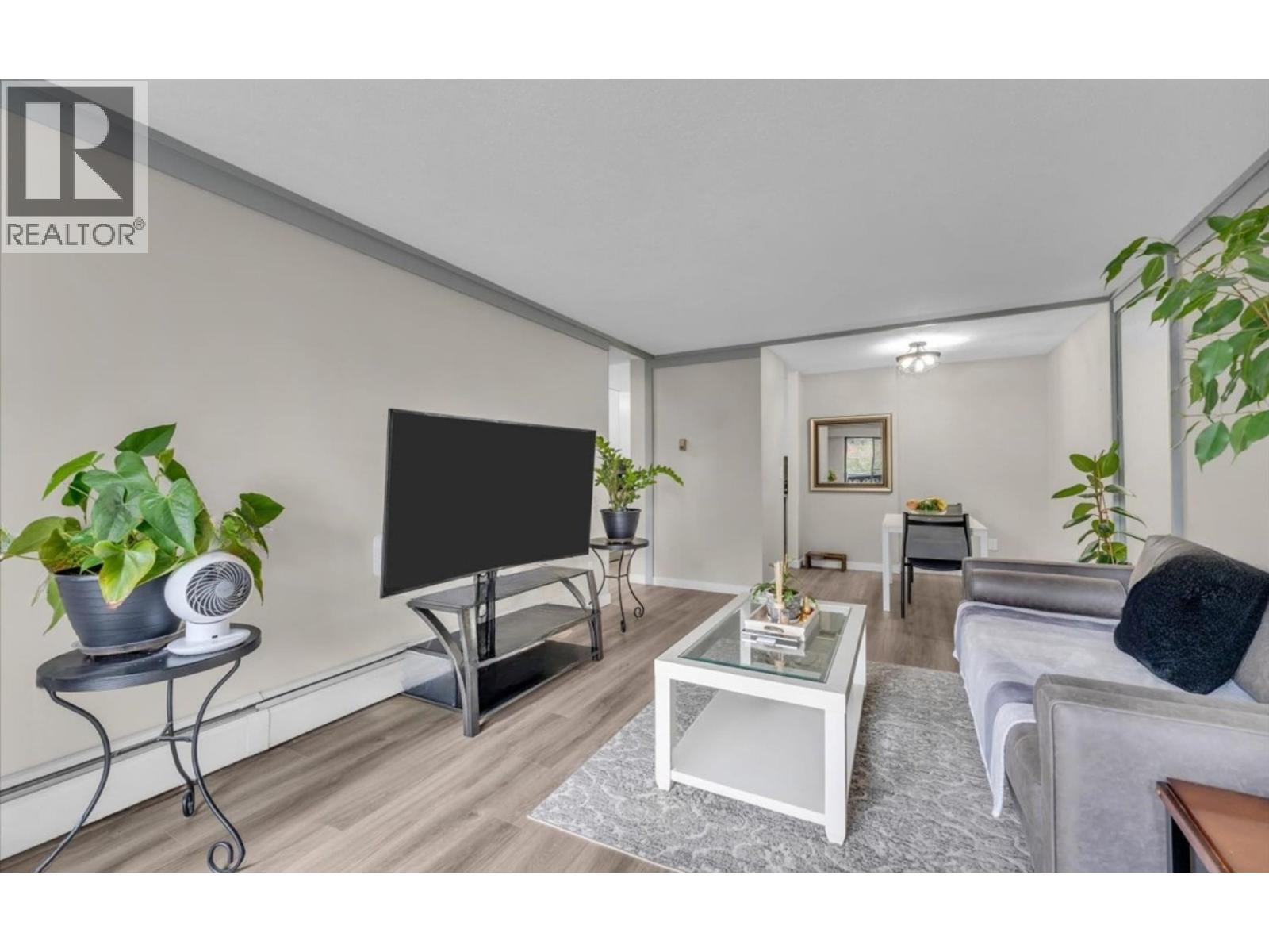 208 707 HAMILTON STREET, New Westminster