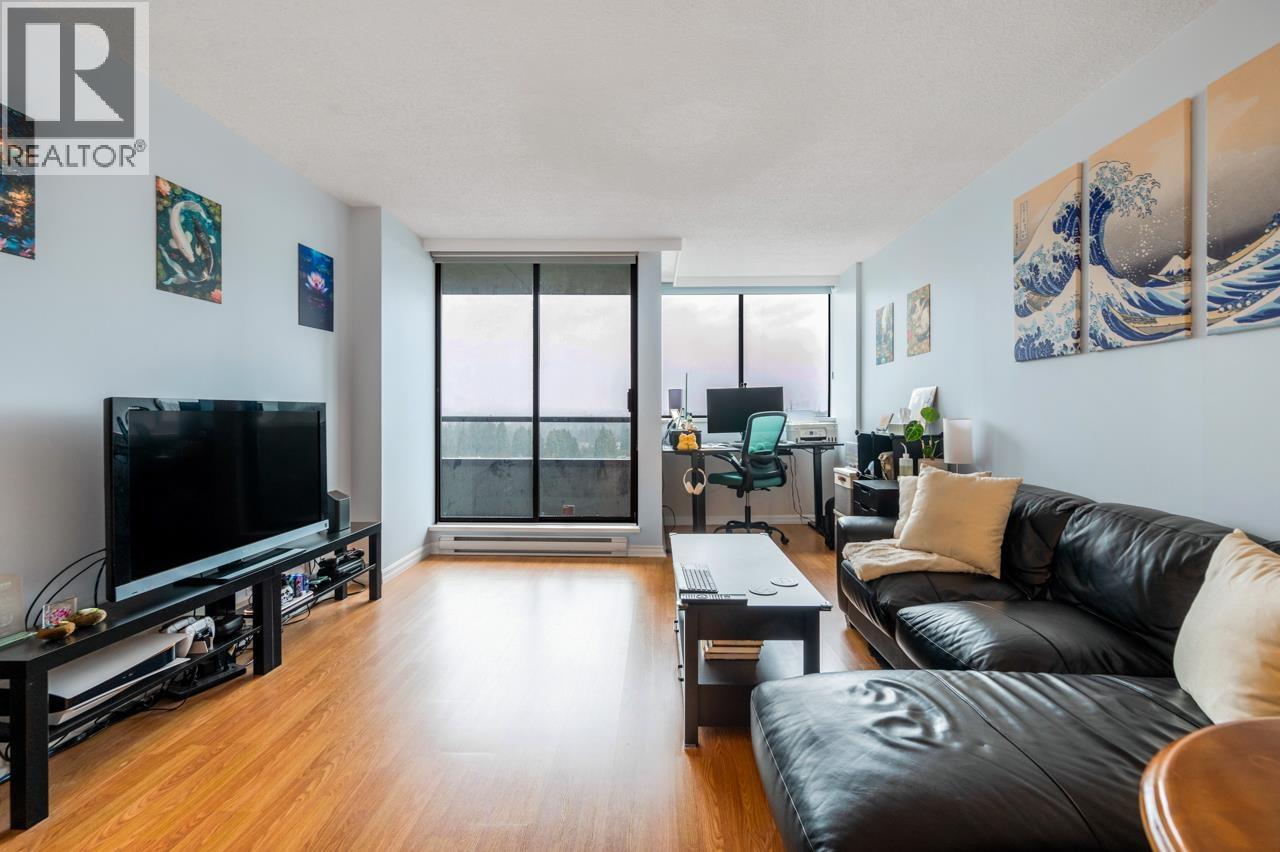 1205 3970 CARRIGAN COURT