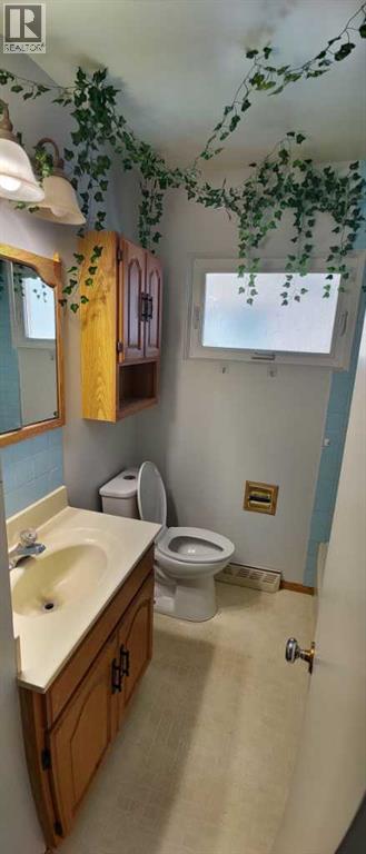 Single Family House Bungalow for Sale in  Elbow Drive SW Haysboro Calgary 