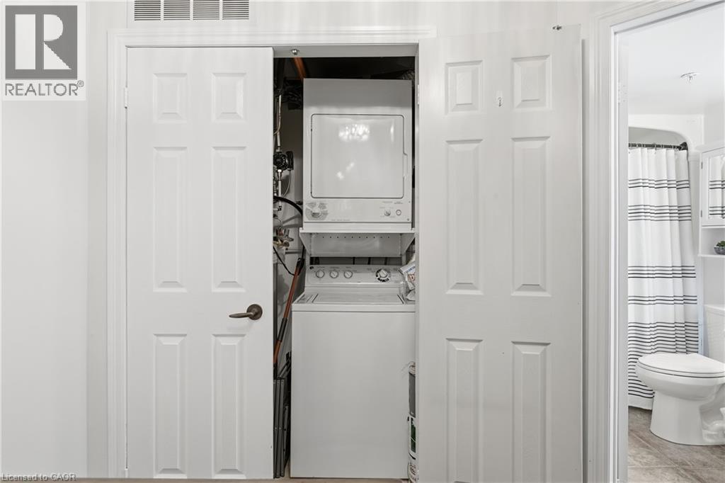 #204 4015 KILMER DRIVE - 15