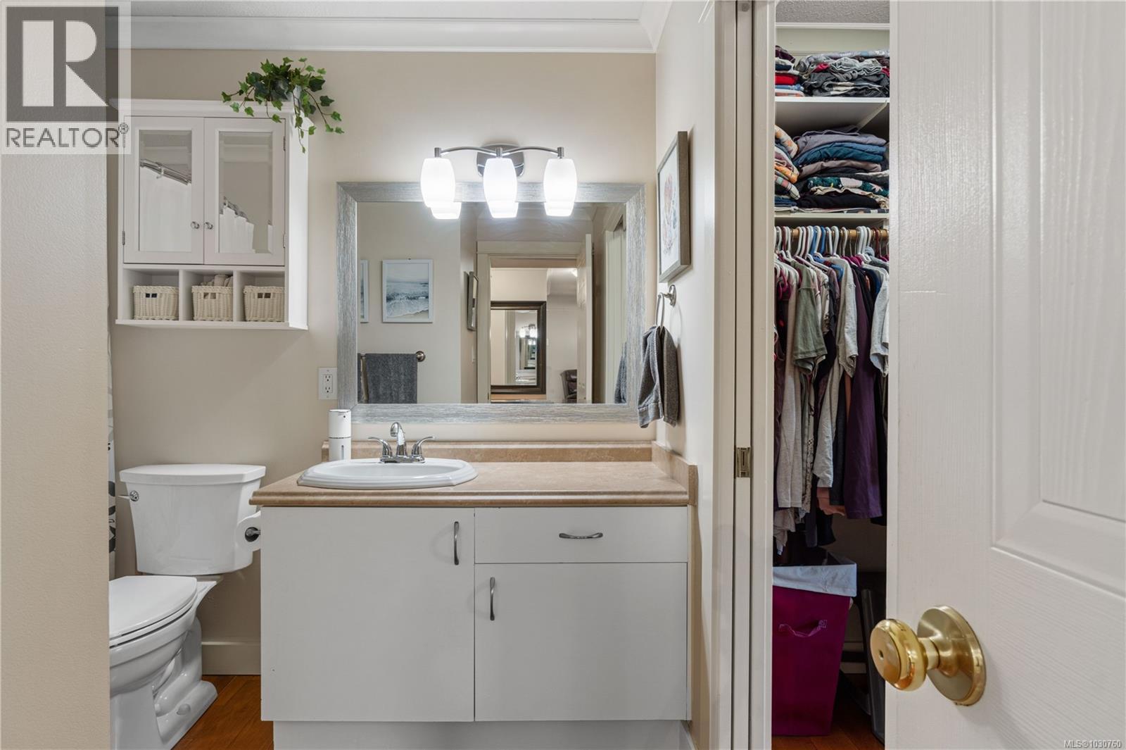 #409 4701 UPLANDS DR - 10