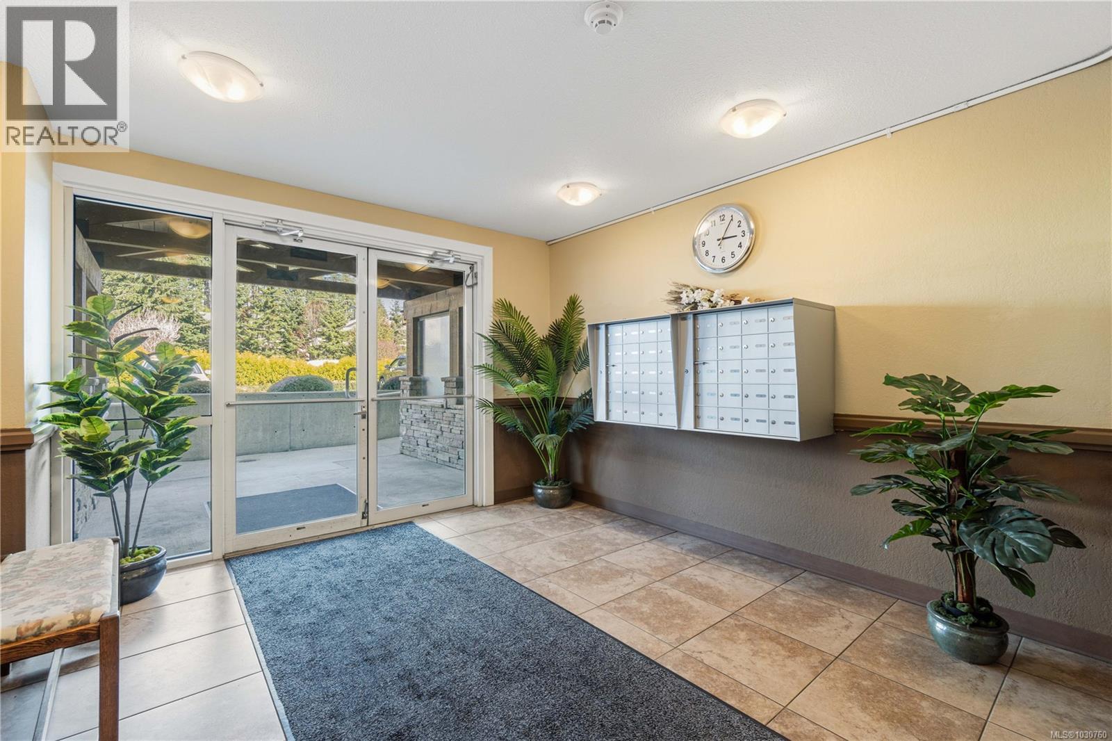 #409 4701 UPLANDS DR - 15