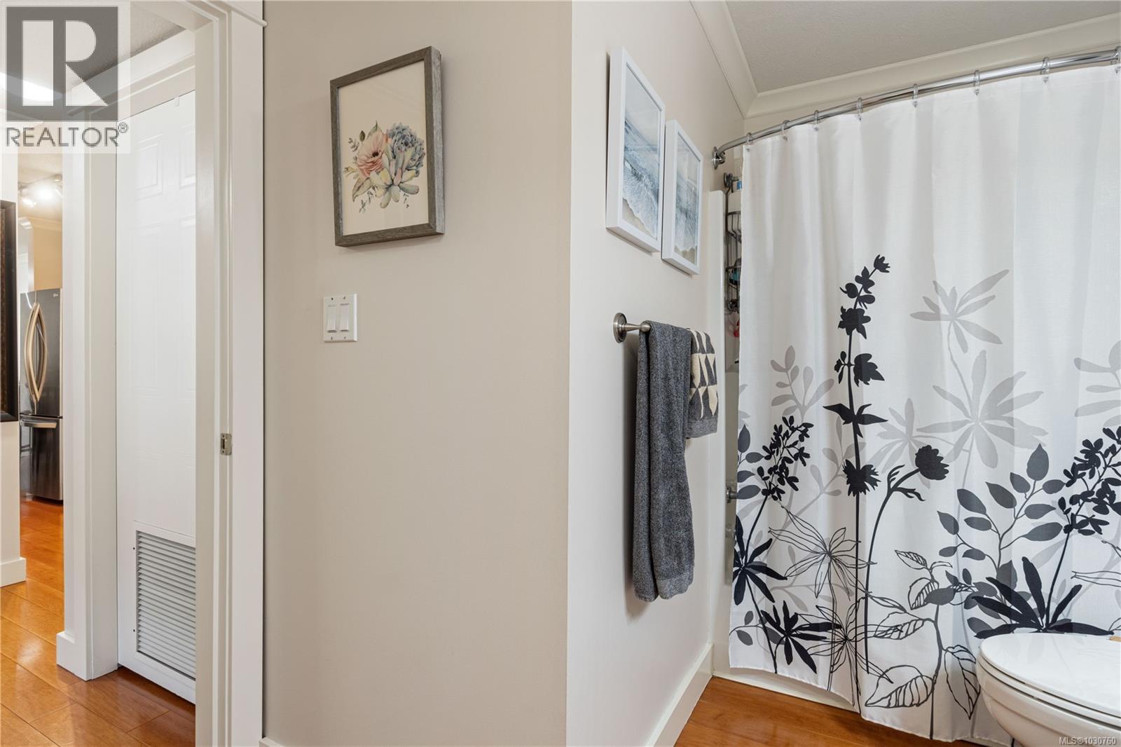 #409 4701 UPLANDS DR - 9