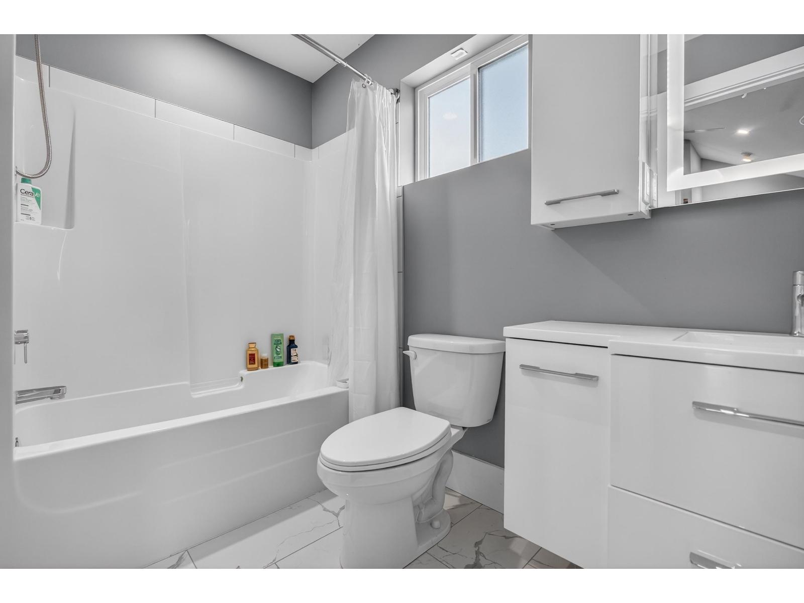 48 4295 OLD CLAYBURN ROAD, Abbotsford