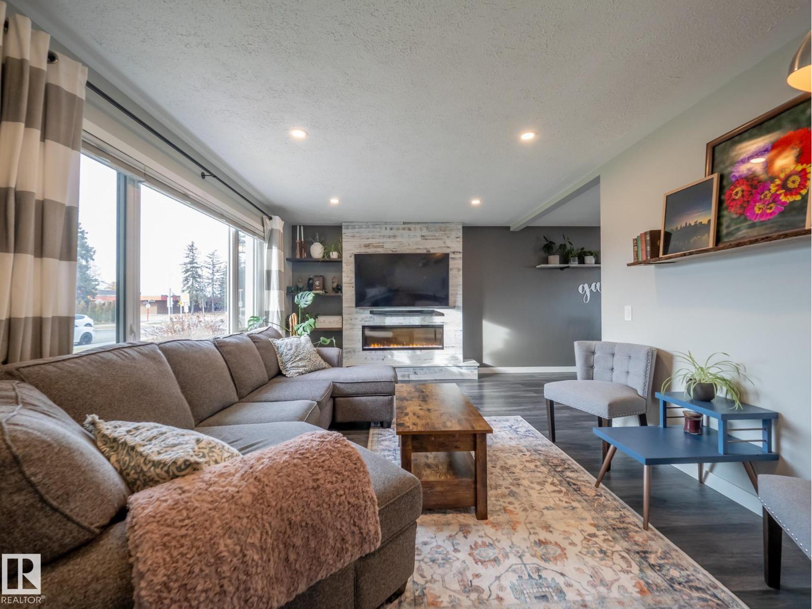 9319 OTTEWELL RD NW, Edmonton