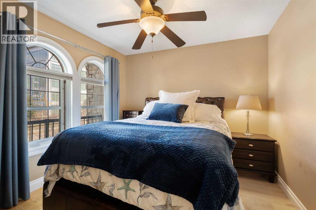 Single Family House for Sale in  Quarry Park Boulevard SE Douglasdale/Glen Calgary 