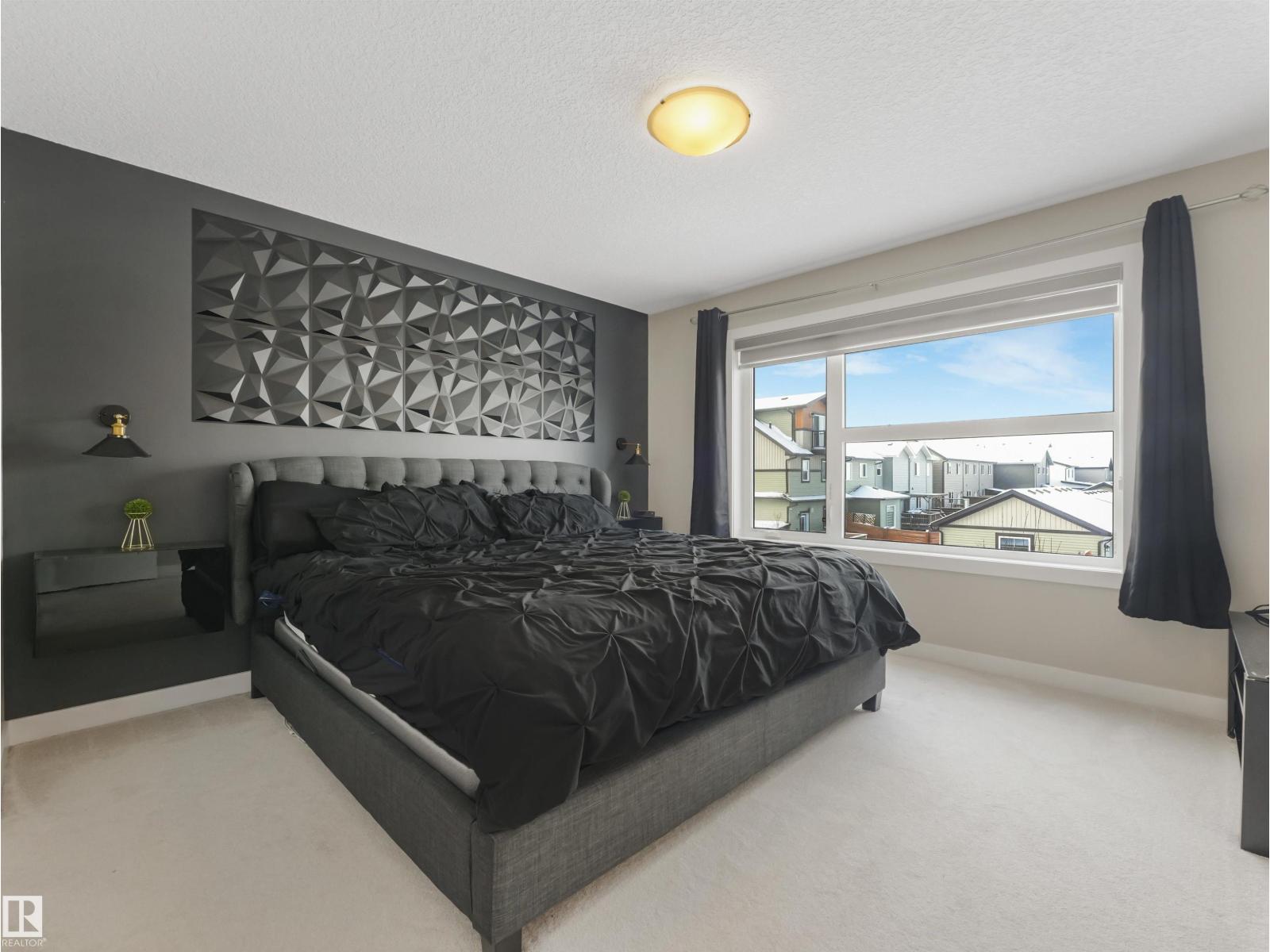 725 36 ST SW, Edmonton