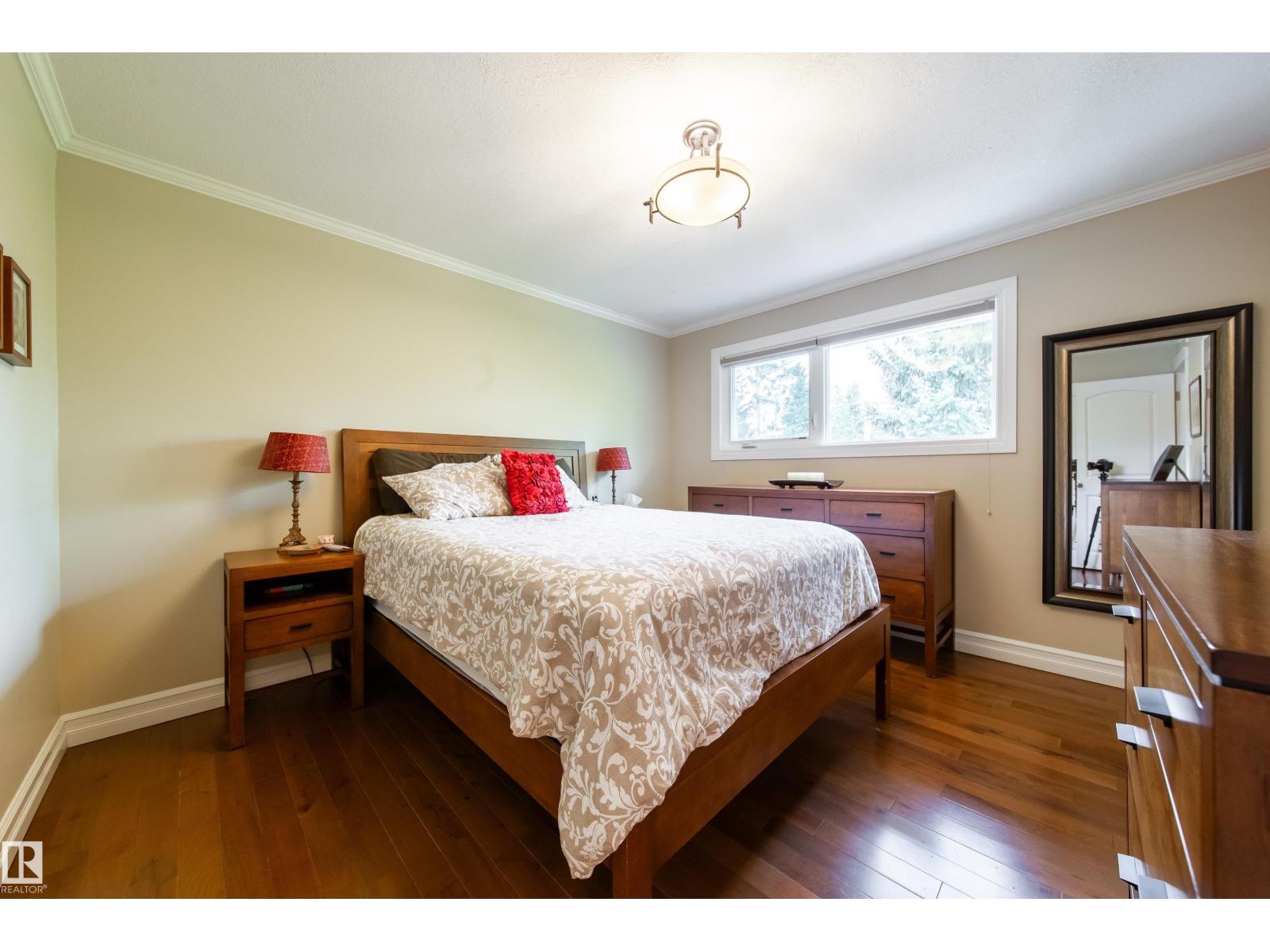 4128 125 ST NW, Edmonton