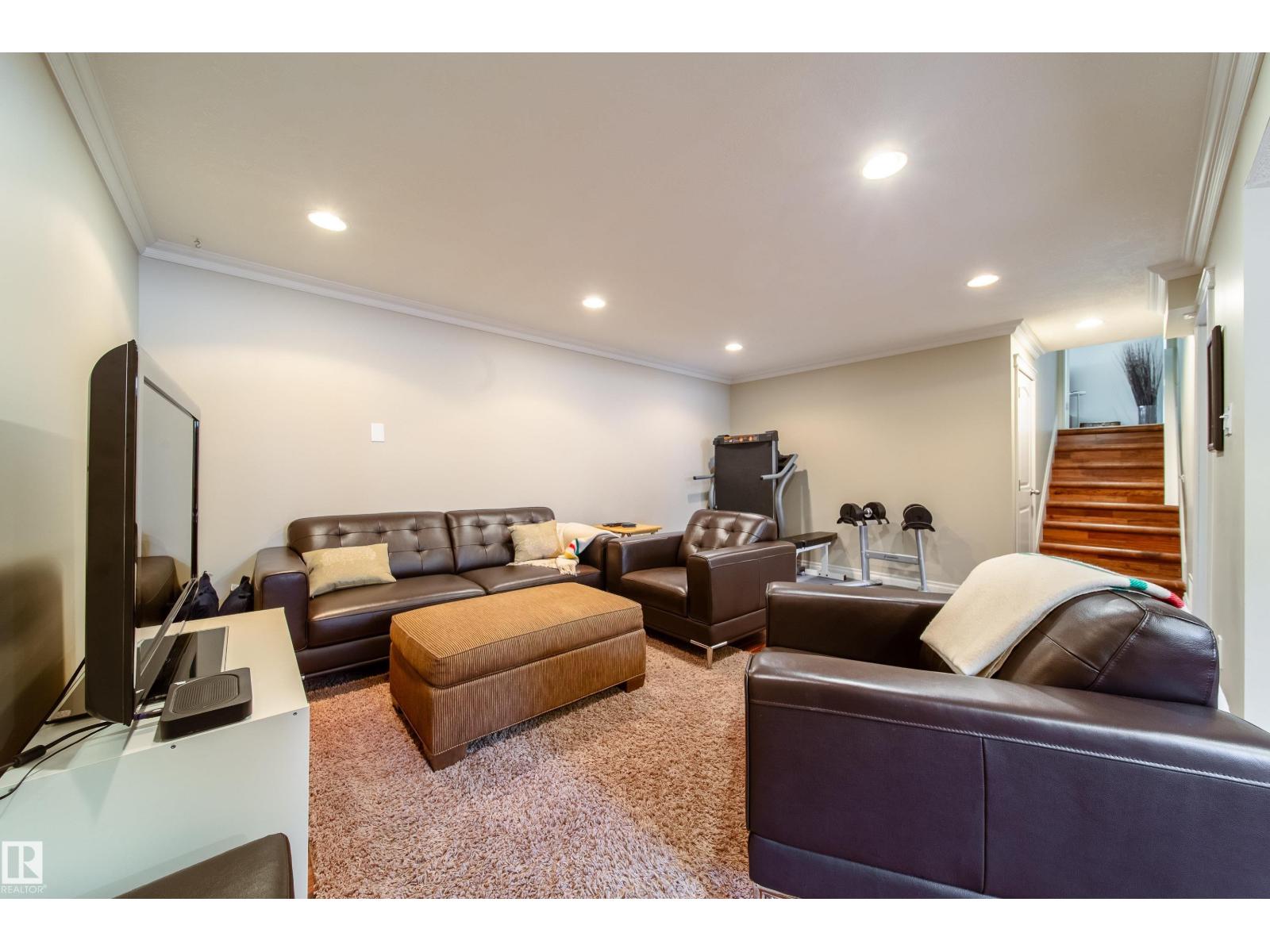 4128 125 ST NW, Edmonton