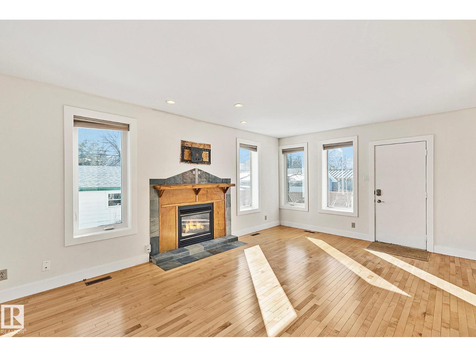 10823 130 ST NW, Edmonton