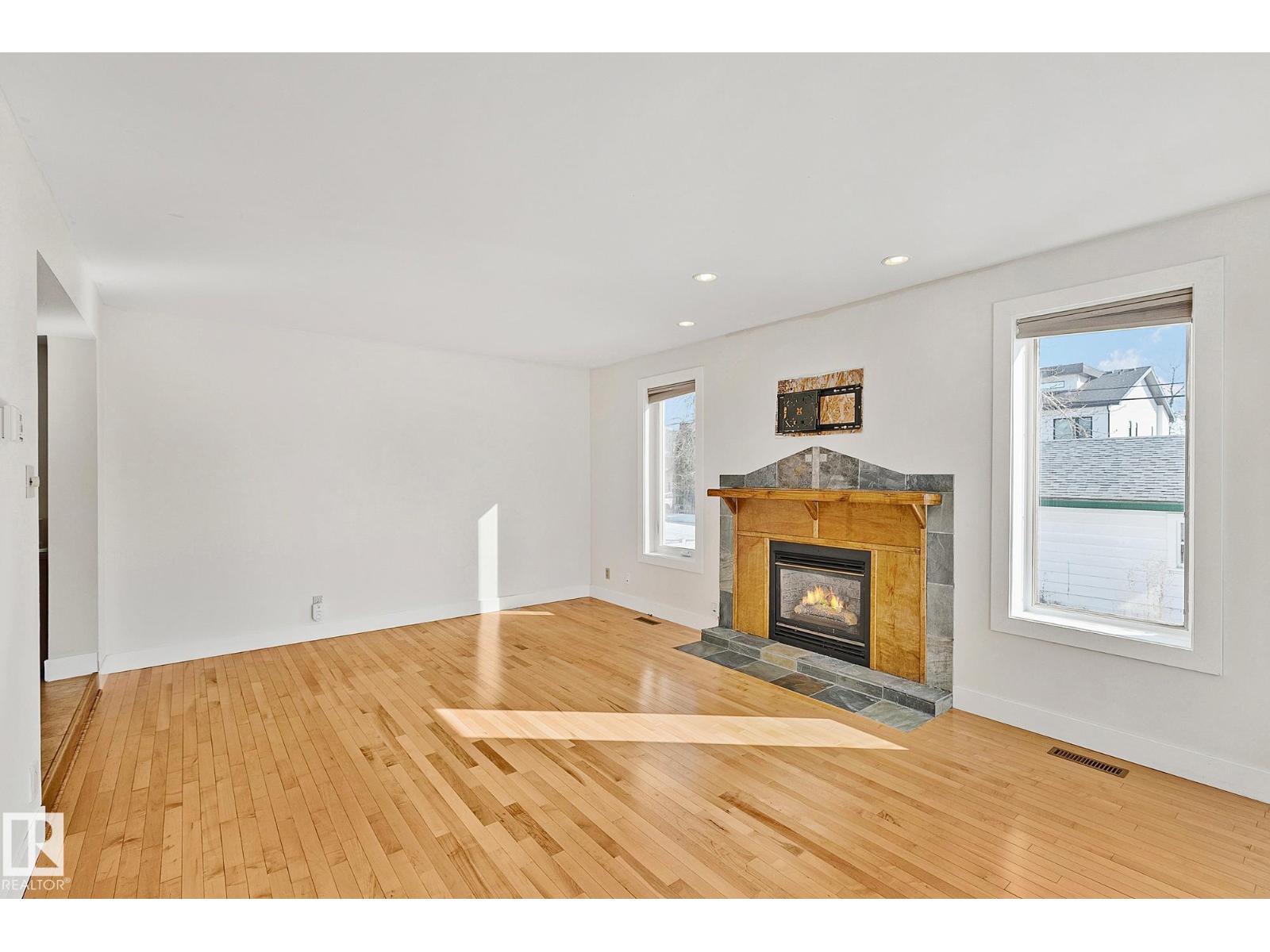 10823 130 ST NW, Edmonton