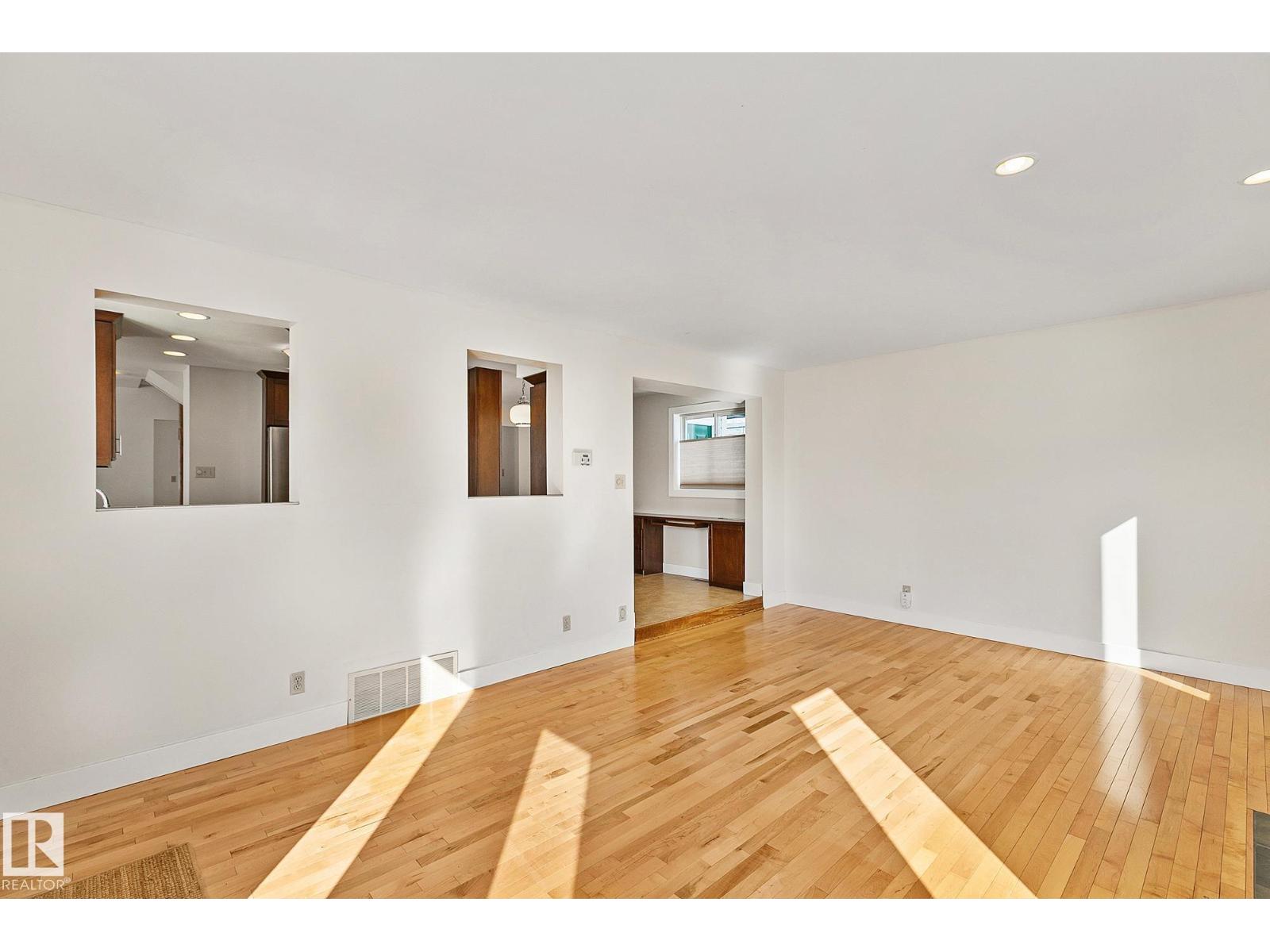 10823 130 ST NW, Edmonton