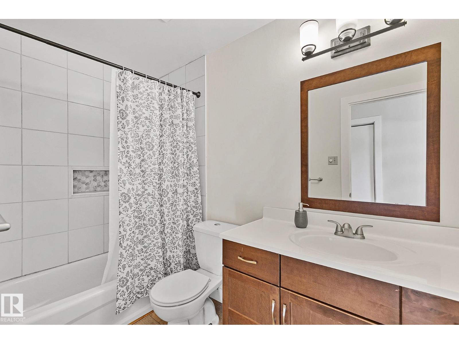 10823 130 ST NW, Edmonton