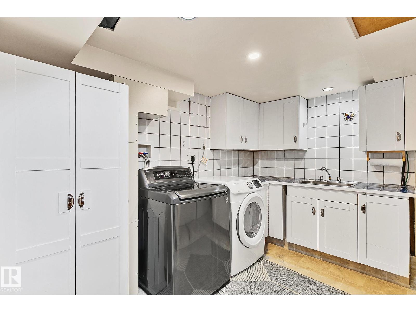 10823 130 ST NW, Edmonton