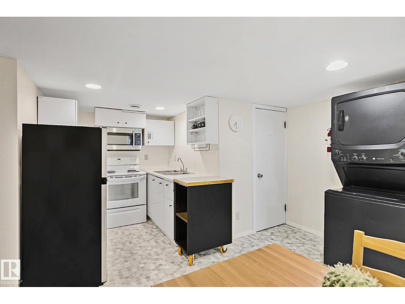 10823 130 ST NW, Edmonton