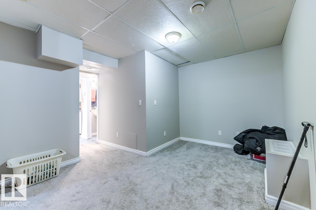 10950 73 AV NW, Edmonton