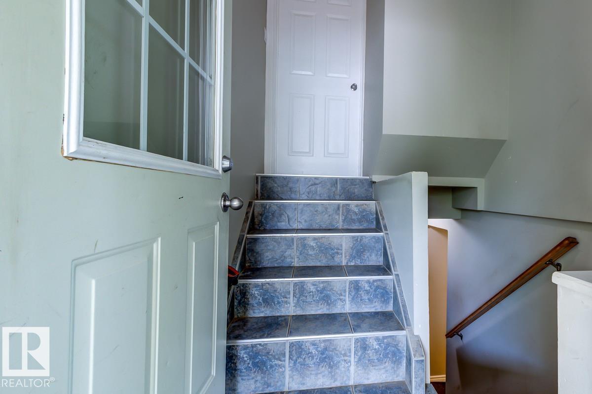 10950 73 AV NW, Edmonton