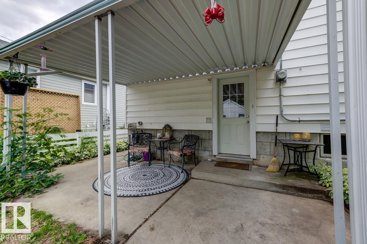 10950 73 AV NW, Edmonton