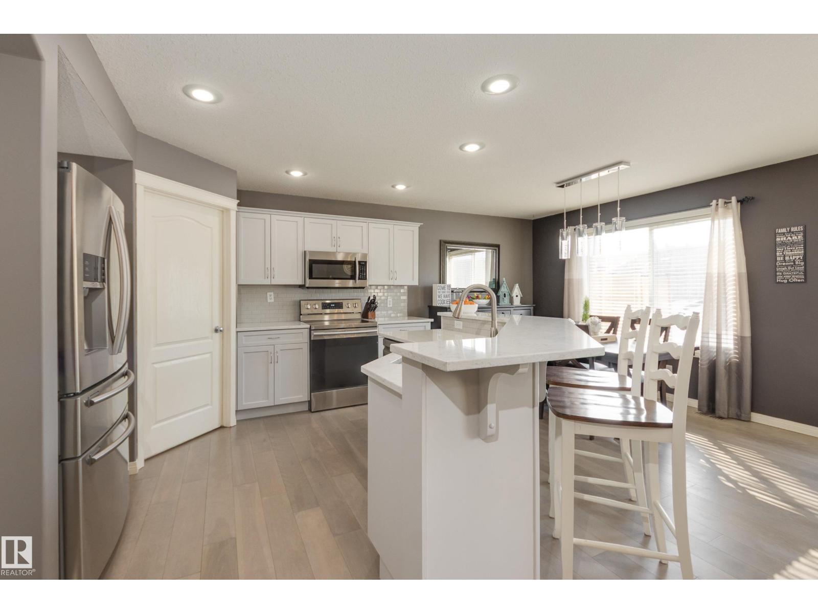 25 RIDGEHAVEN CR, Sherwood Park