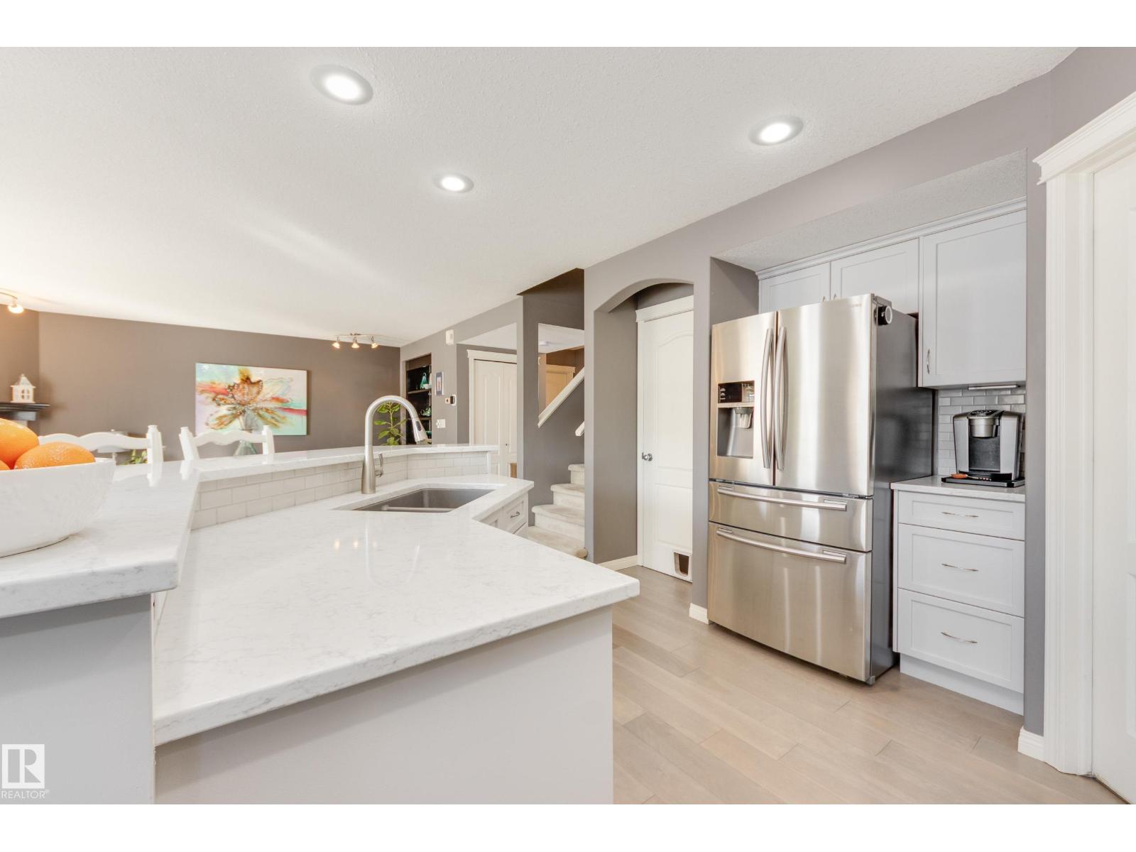 25 RIDGEHAVEN CR, Sherwood Park