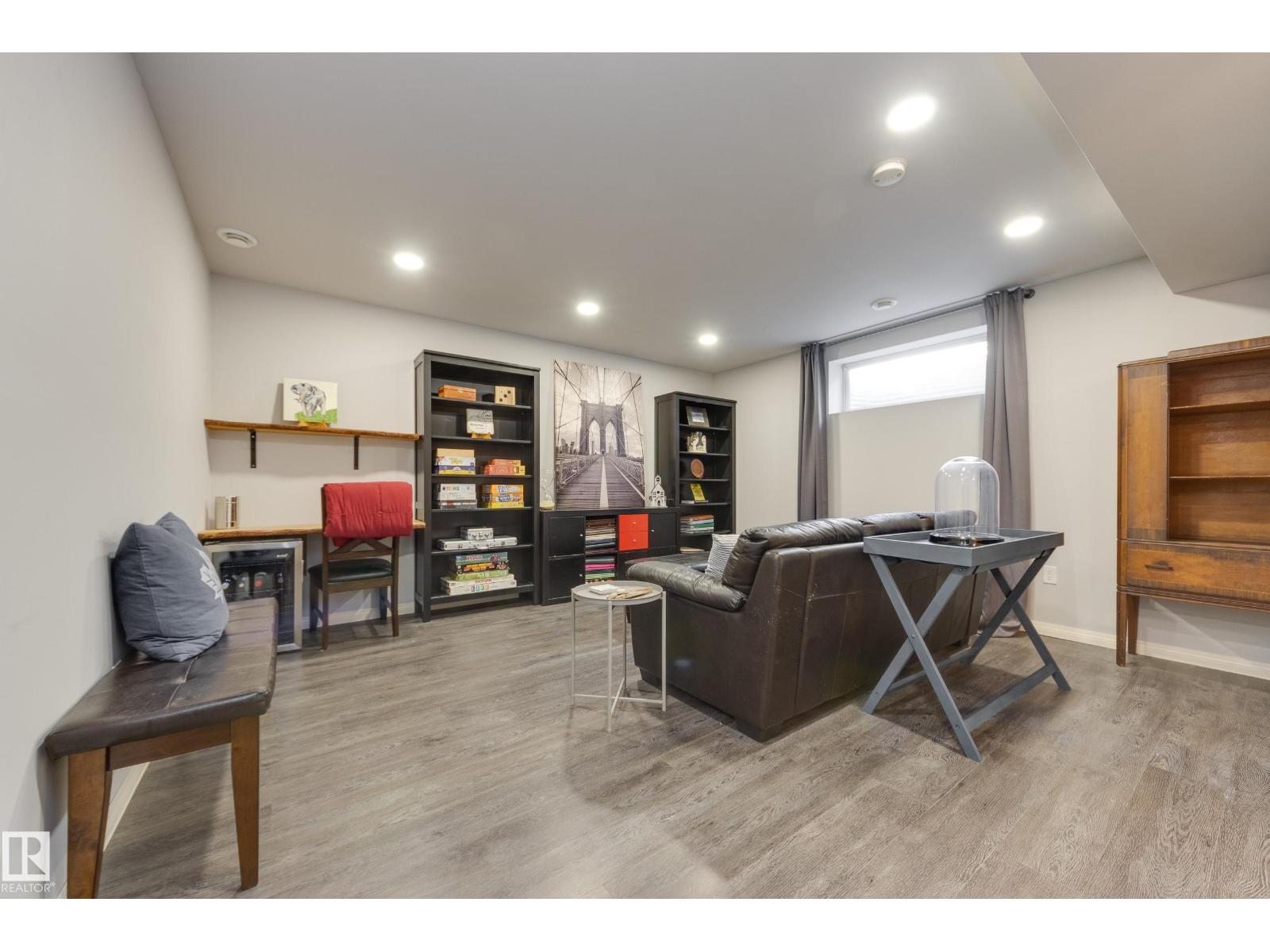 25 RIDGEHAVEN CR, Sherwood Park