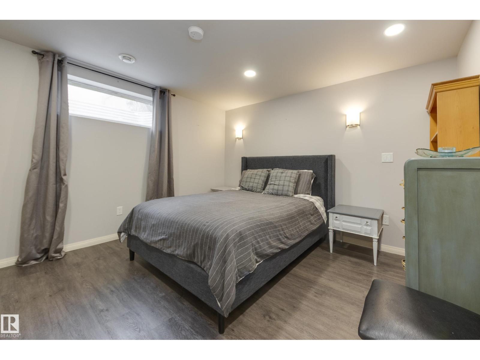 25 RIDGEHAVEN CR, Sherwood Park