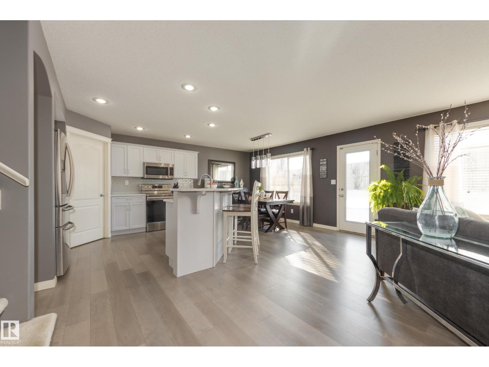25 RIDGEHAVEN CR, Sherwood Park