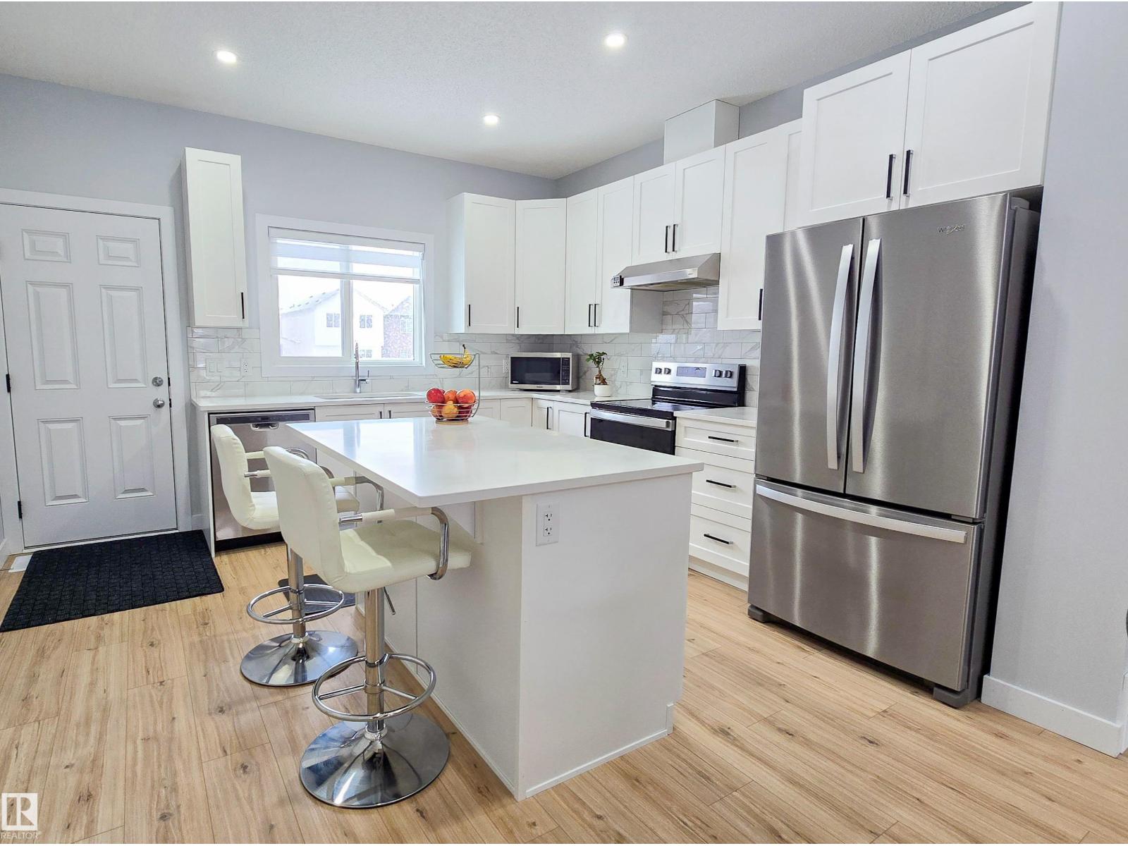 9323 222 ST NW, Edmonton