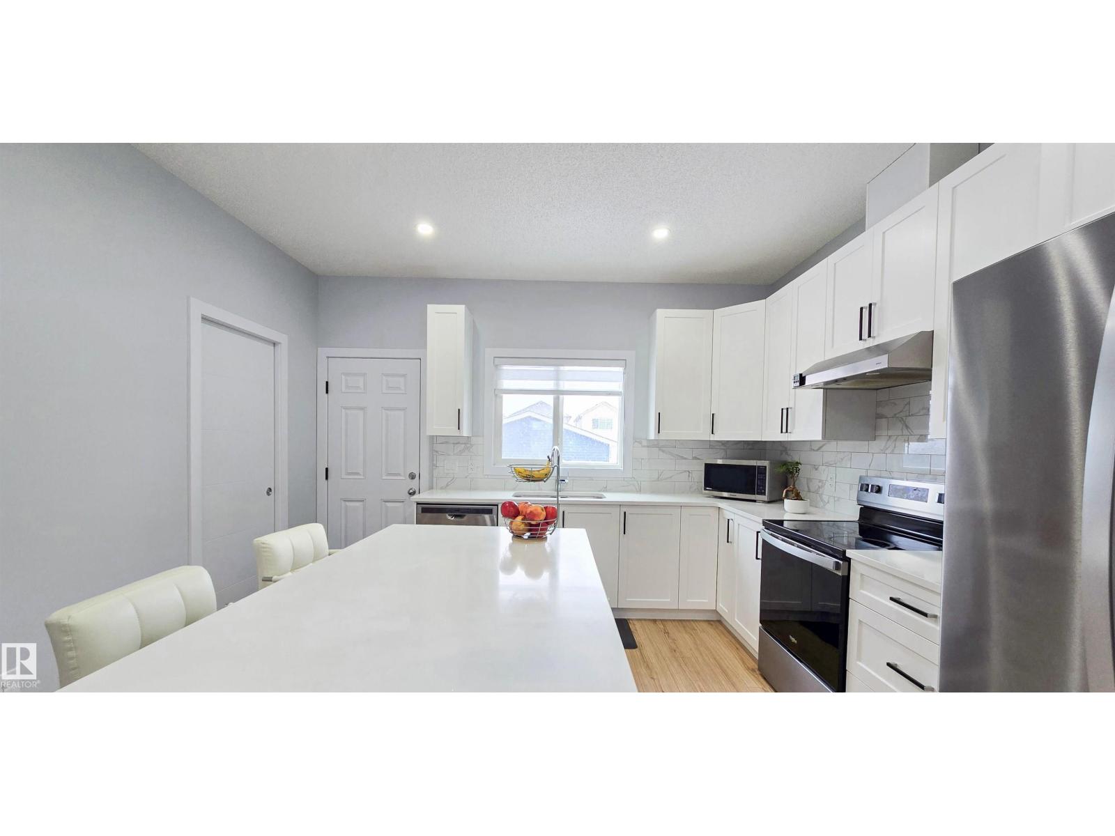 9323 222 ST NW, Edmonton