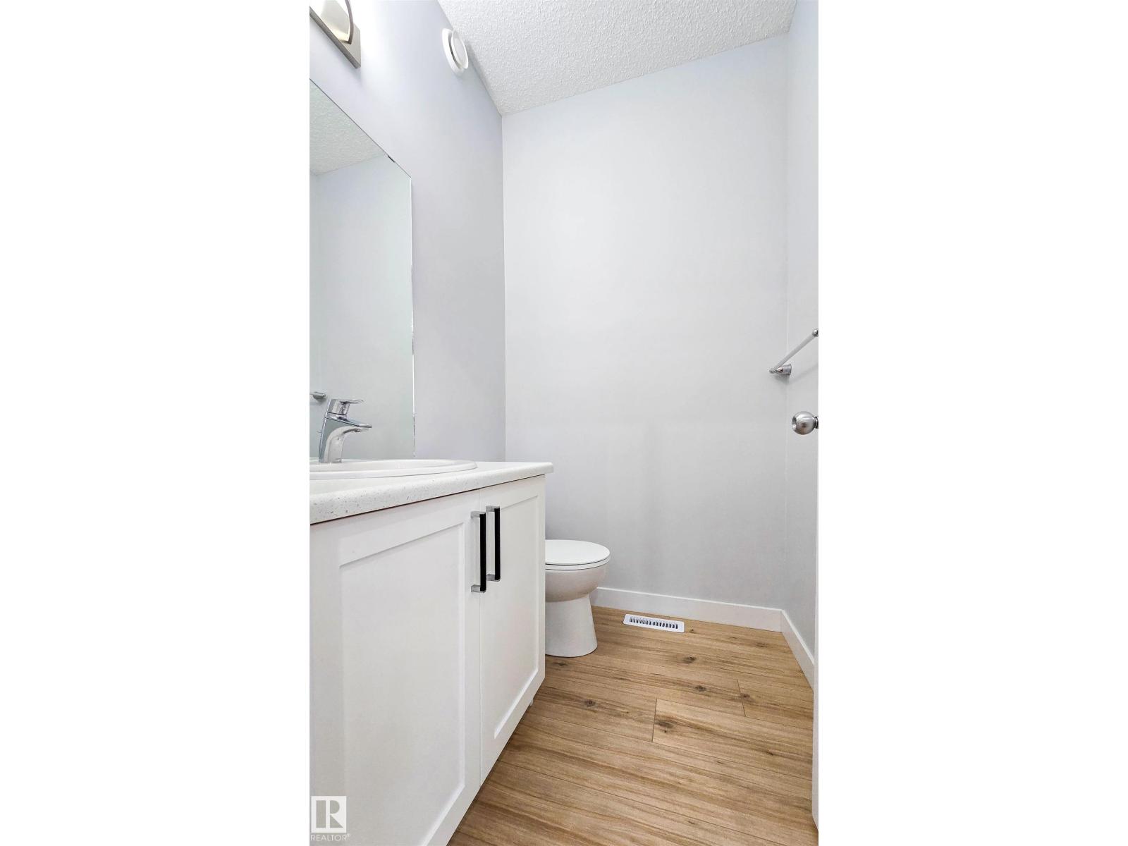 9323 222 ST NW, Edmonton