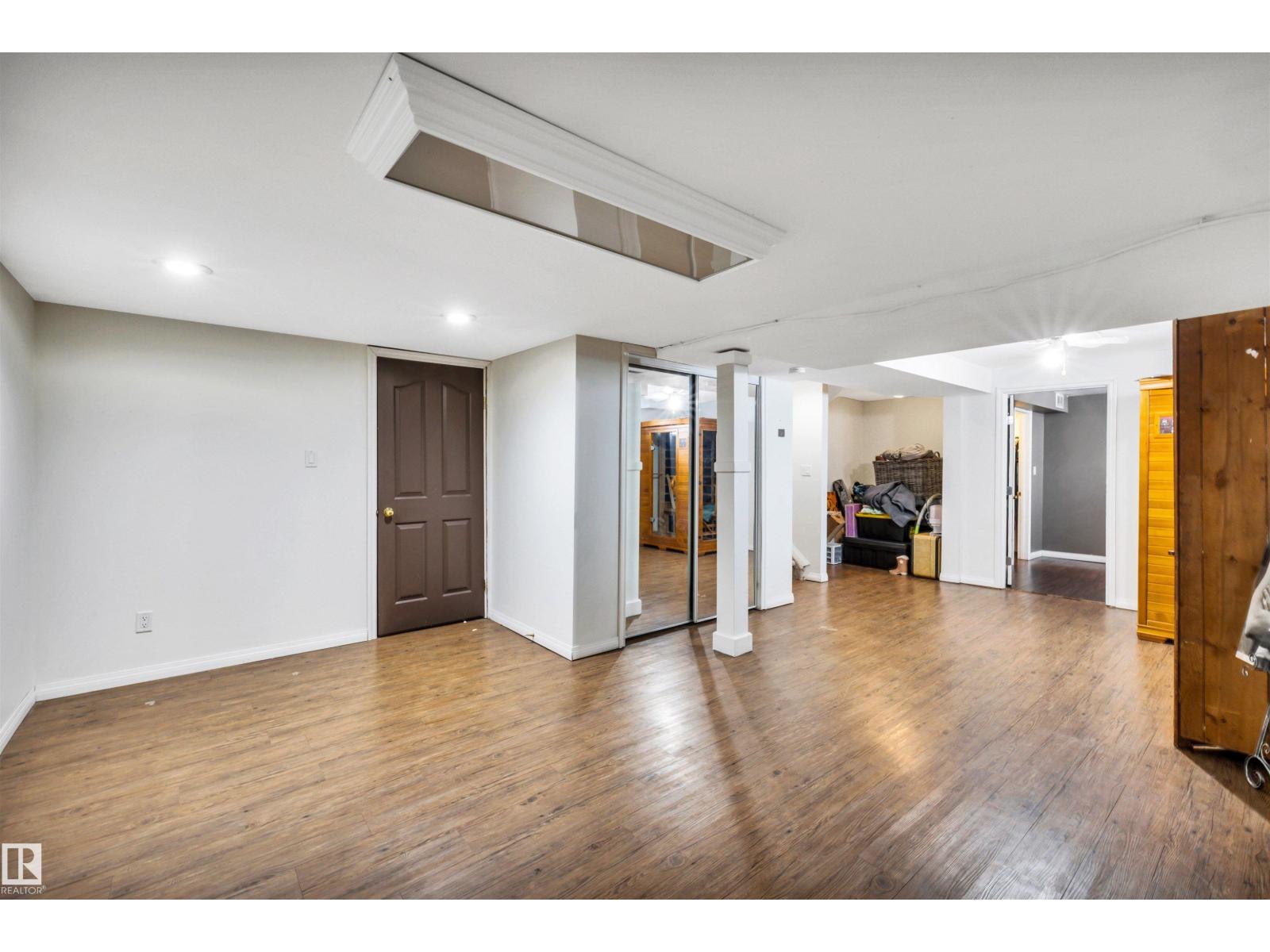 9 EBONY WY, St. Albert