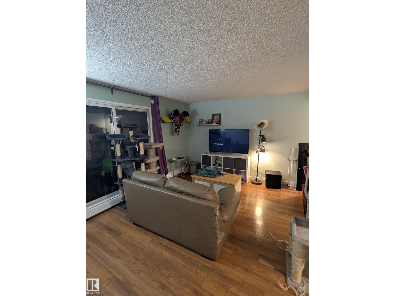 #2 9140 149 ST NW, Edmonton