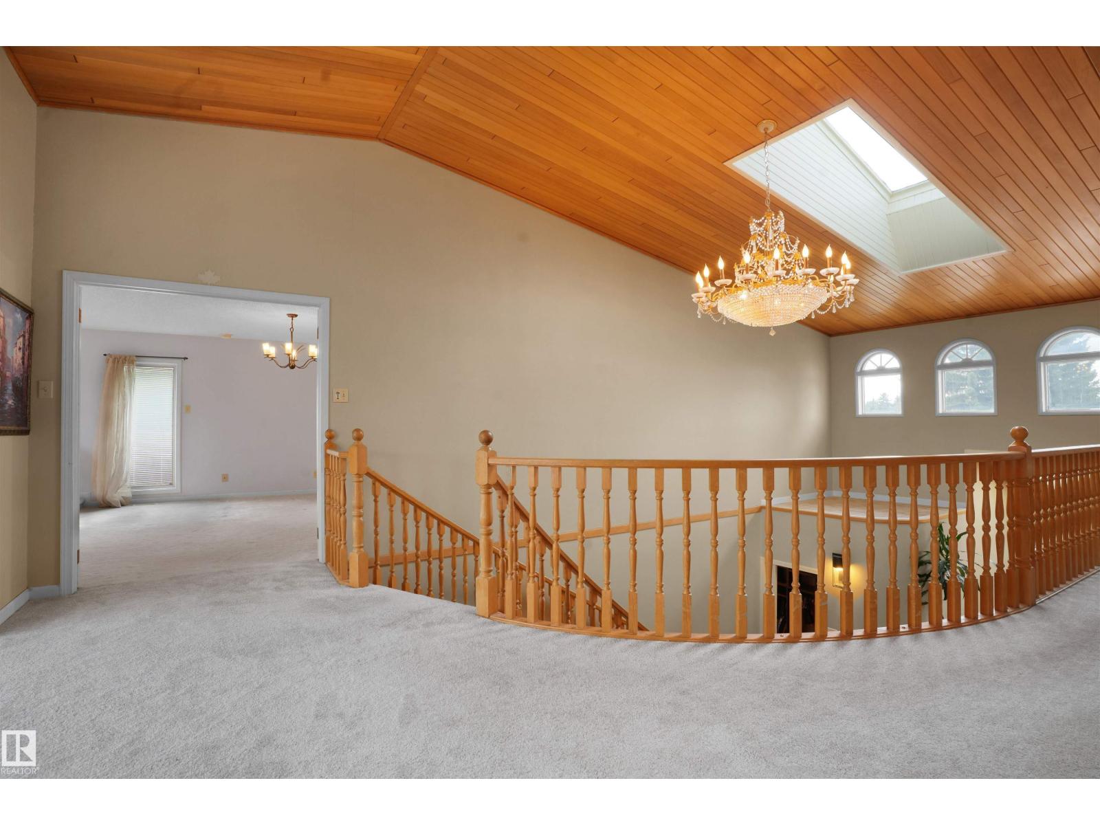 10815 BEARSPAW DR E NW NW, Edmonton