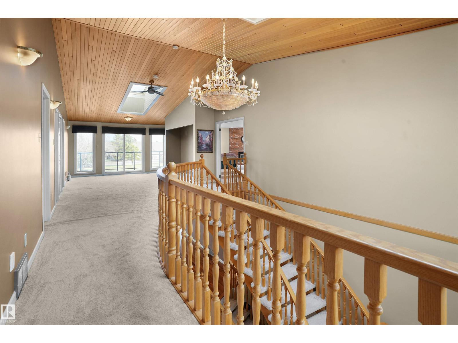 10815 BEARSPAW DR E NW NW, Edmonton