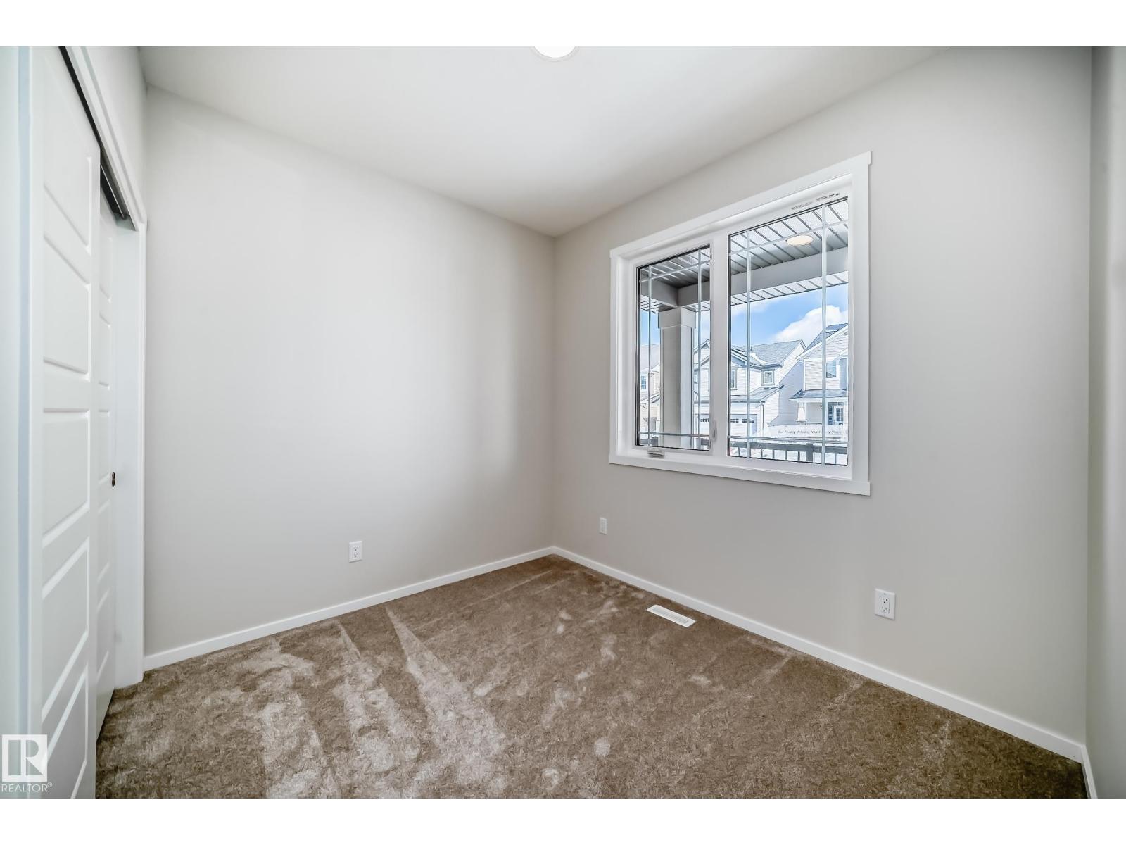 1516 206 ST NW, Edmonton