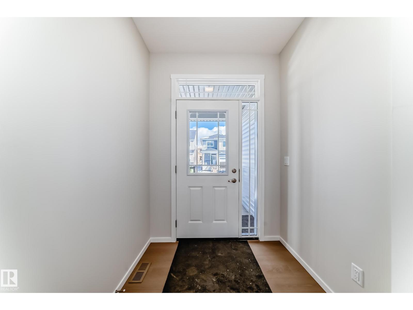 1516 206 ST NW, Edmonton