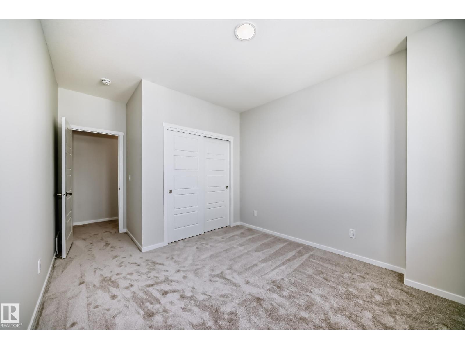 1516 206 ST NW, Edmonton