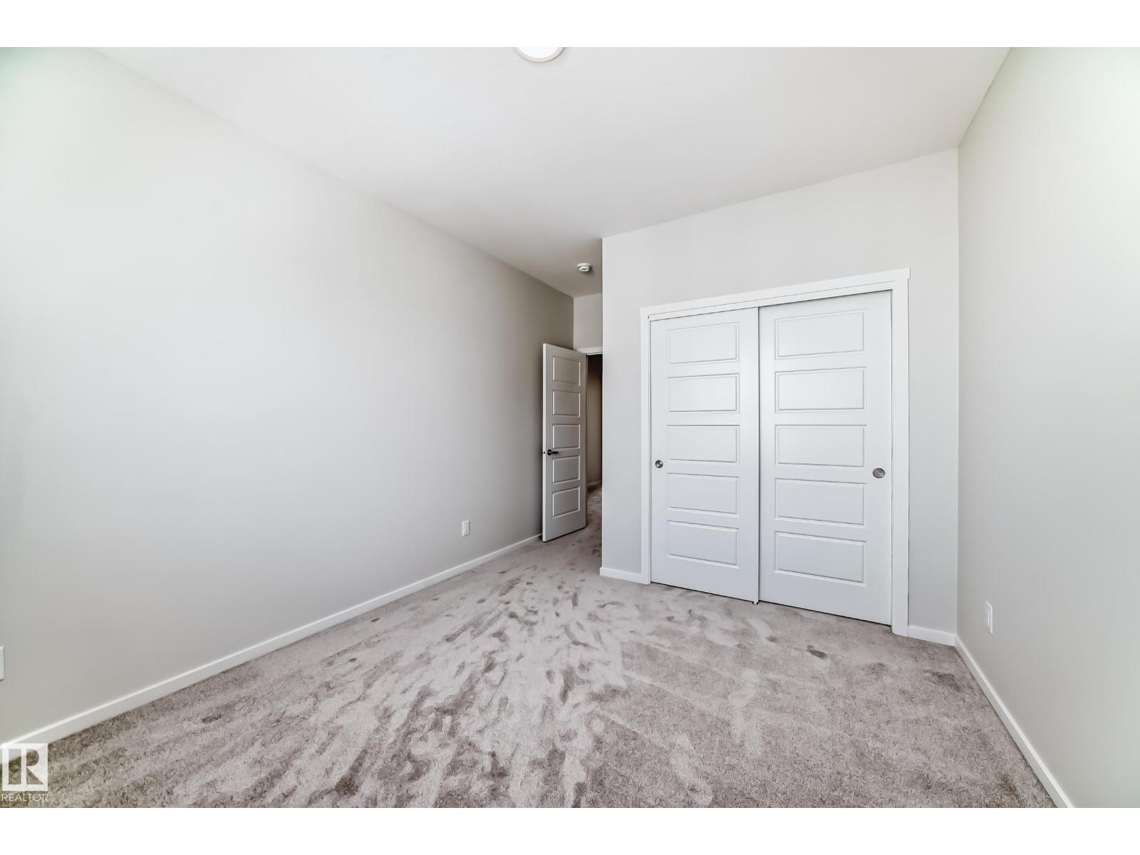 1516 206 ST NW, Edmonton