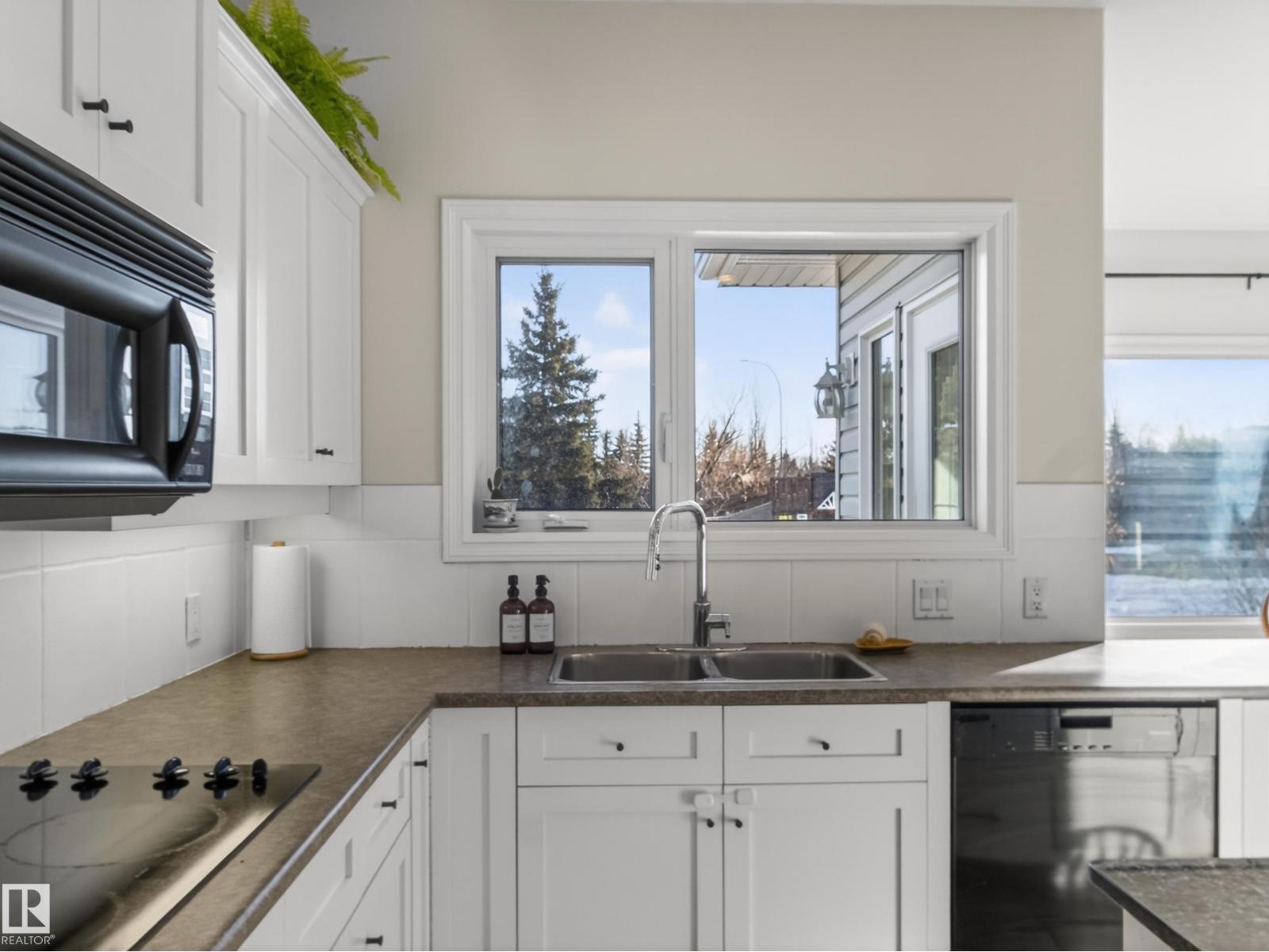 30 NOTTINGHAM BA, Sherwood Park