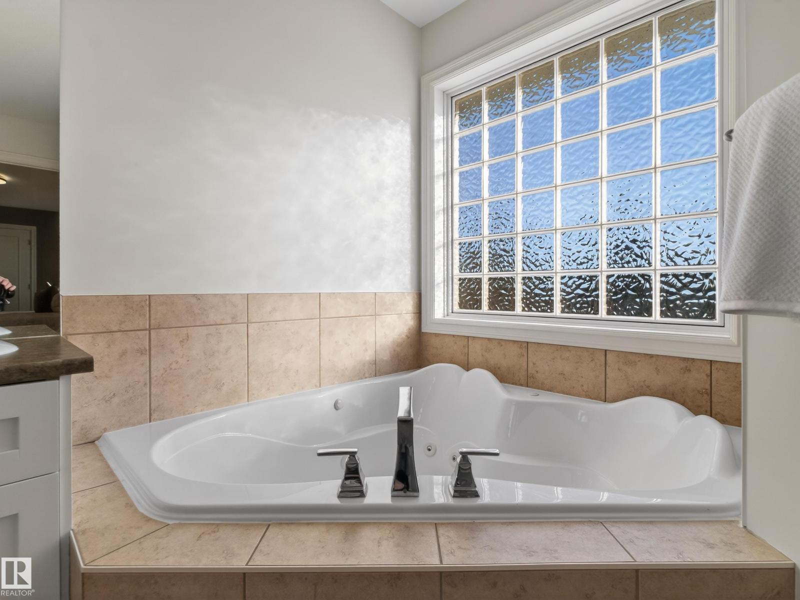 30 NOTTINGHAM BA, Sherwood Park