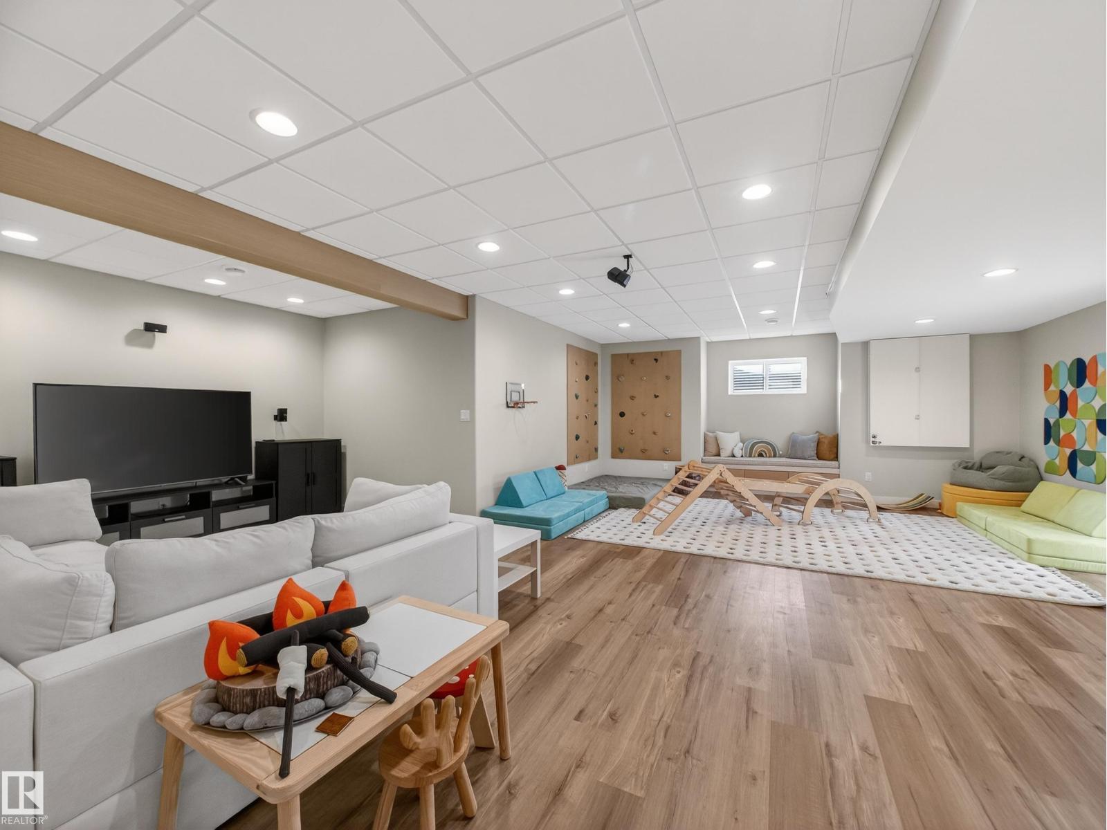 30 NOTTINGHAM BA, Sherwood Park